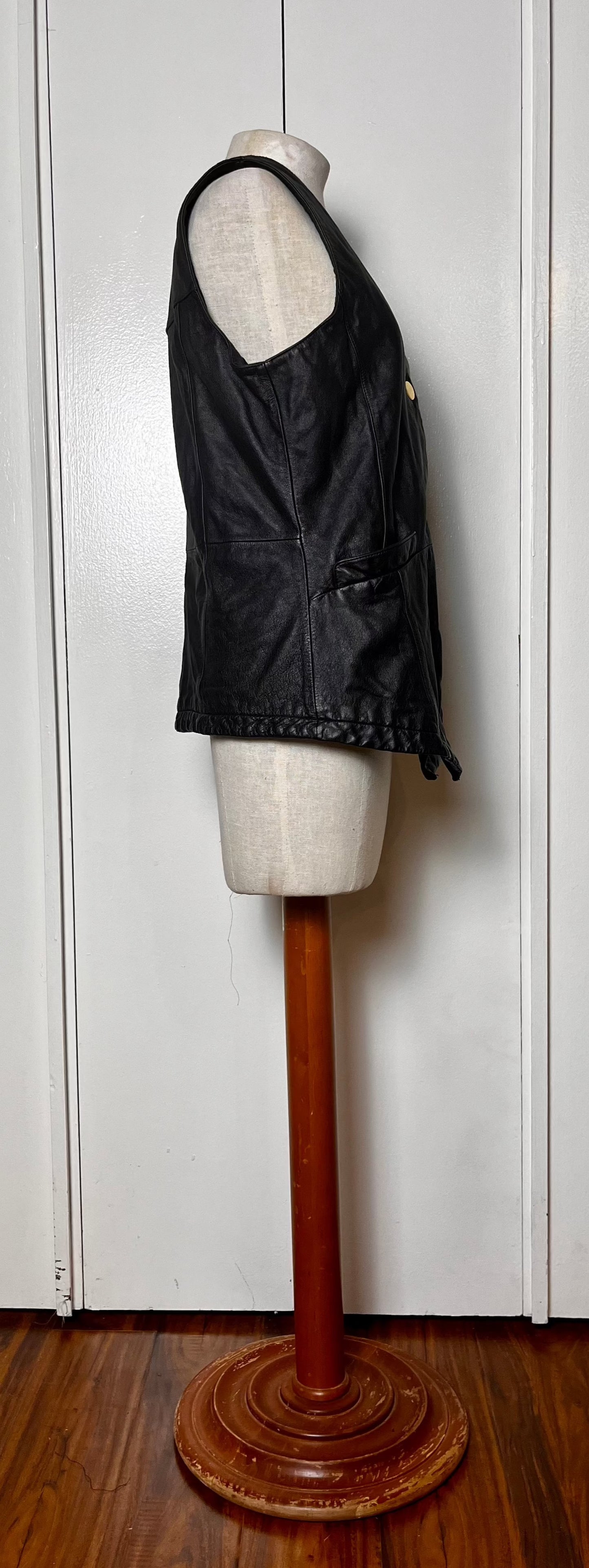 Vintage 1990's "Braefair" Black Leather Vest
