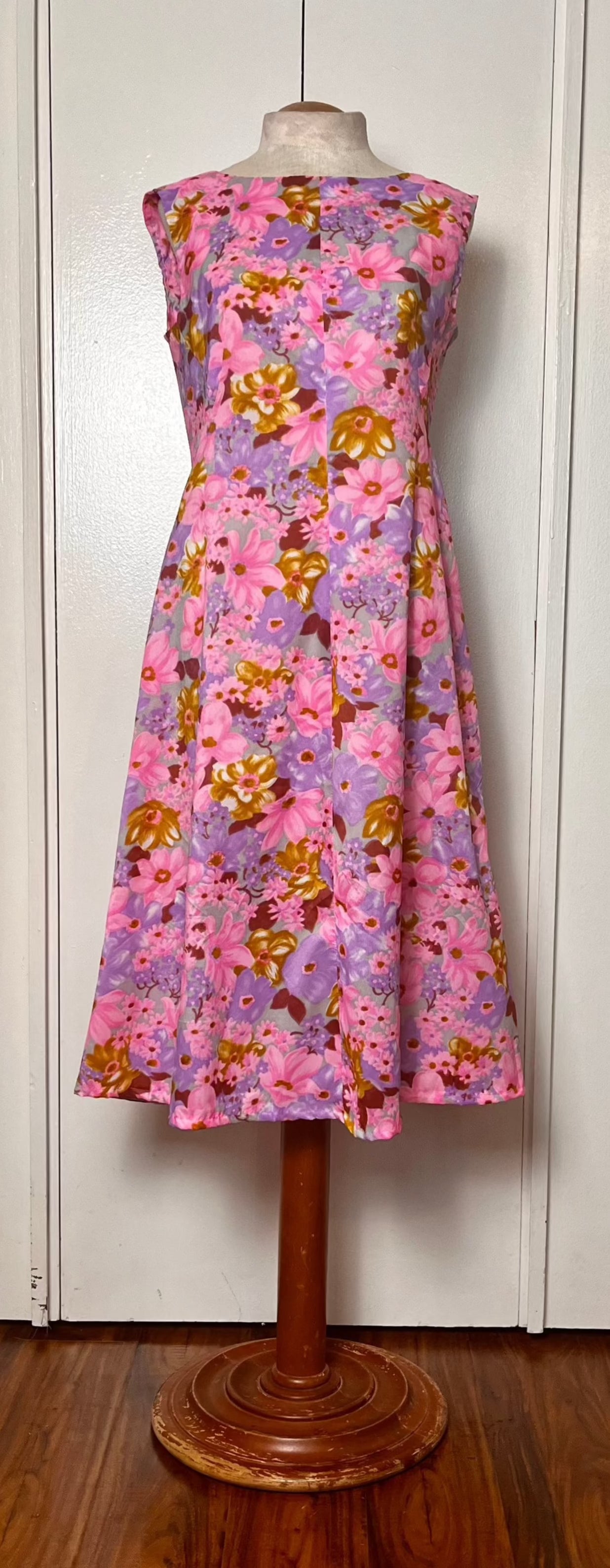 Vintage 1970's "Home-sewn" Pink Floral Dress