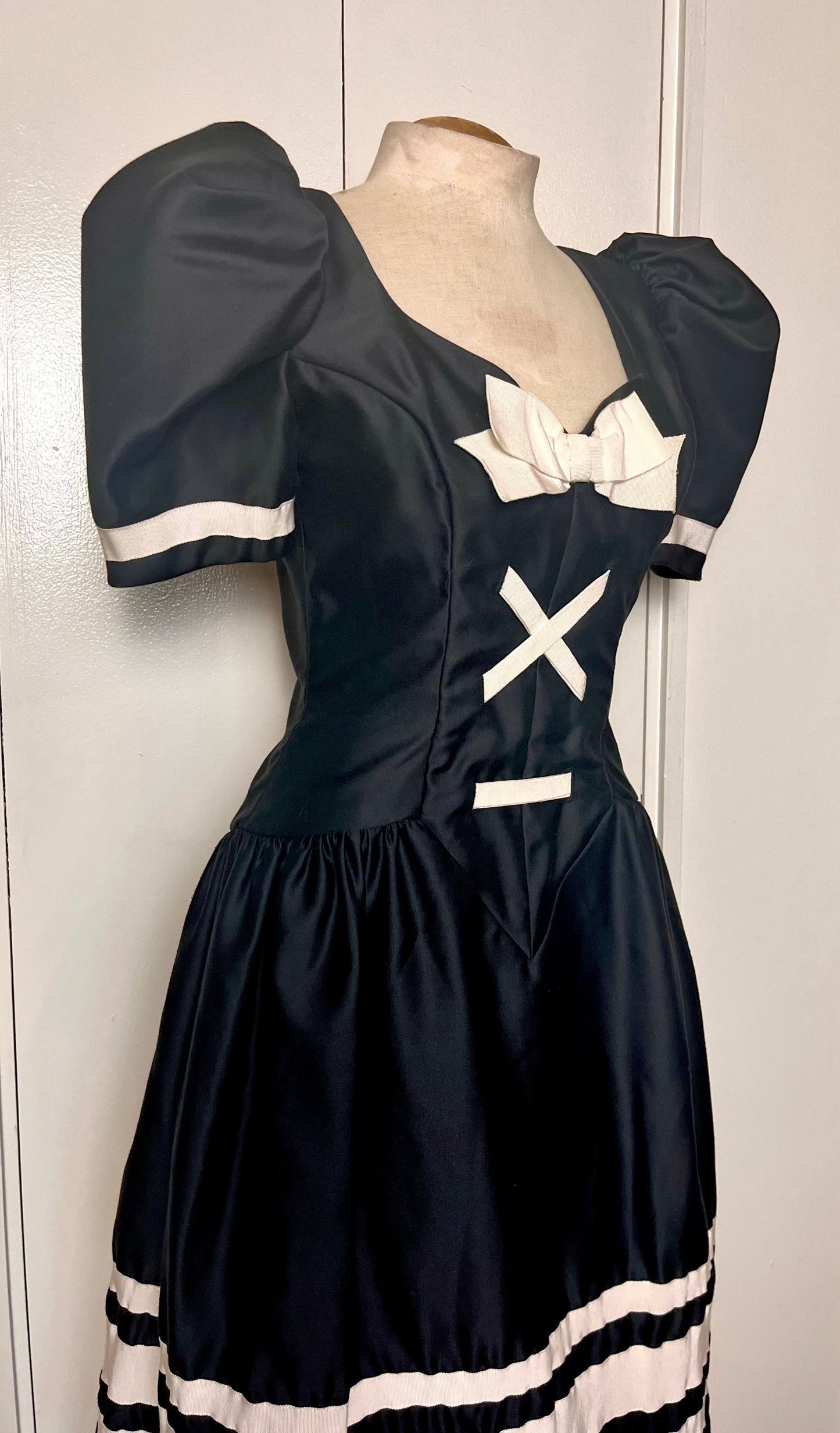 Vintage 1980's "Victor Costa" Black Bow Corset Dress