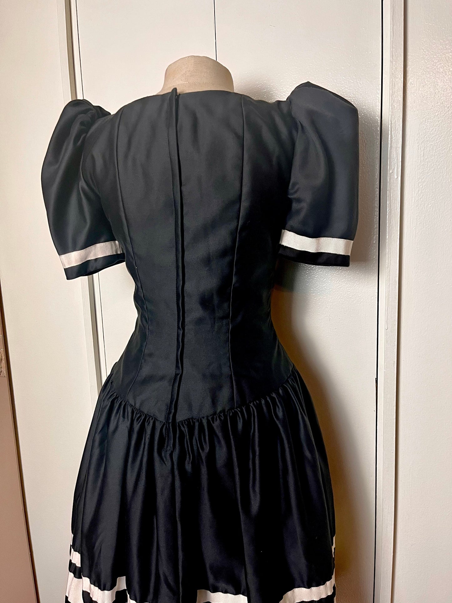 Vintage 1980's "Victor Costa" Black Bow Corset Dress