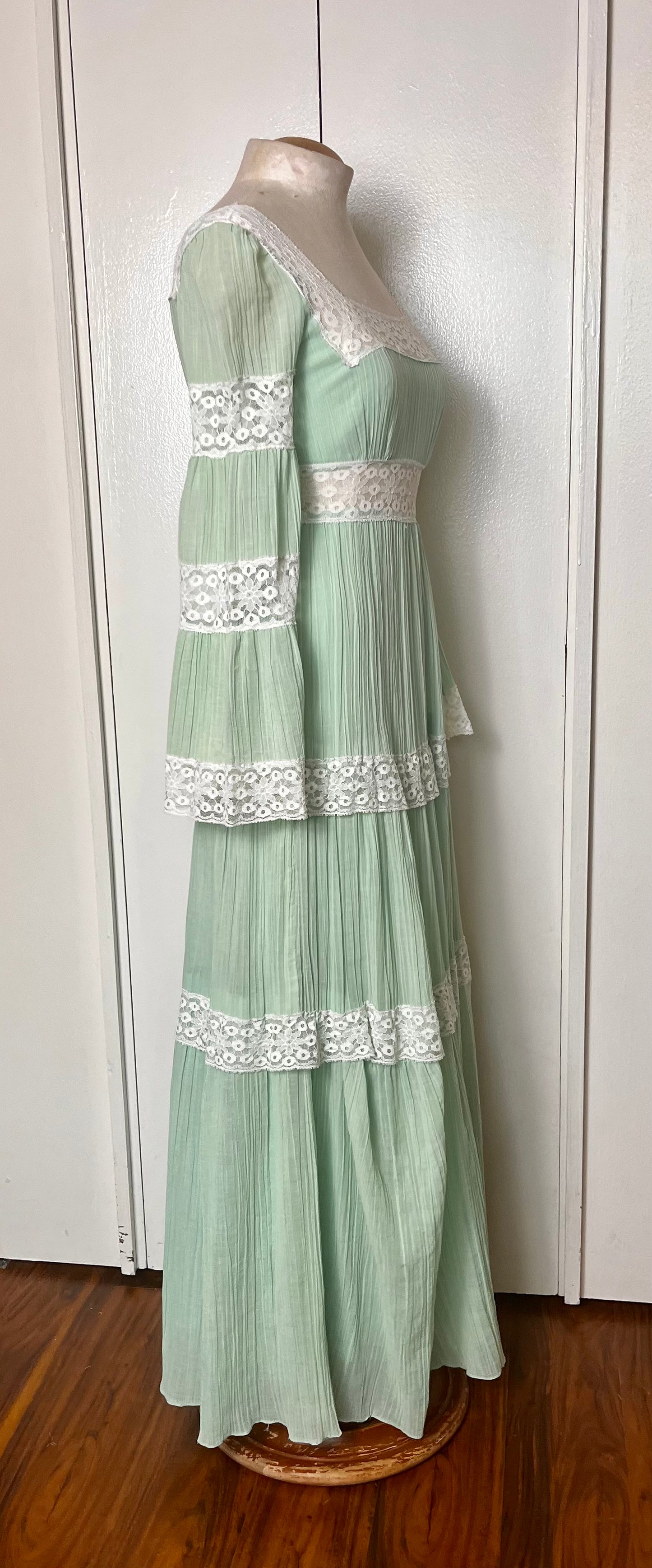 Vintage 1970's "Roberta" Green Prairie Dress