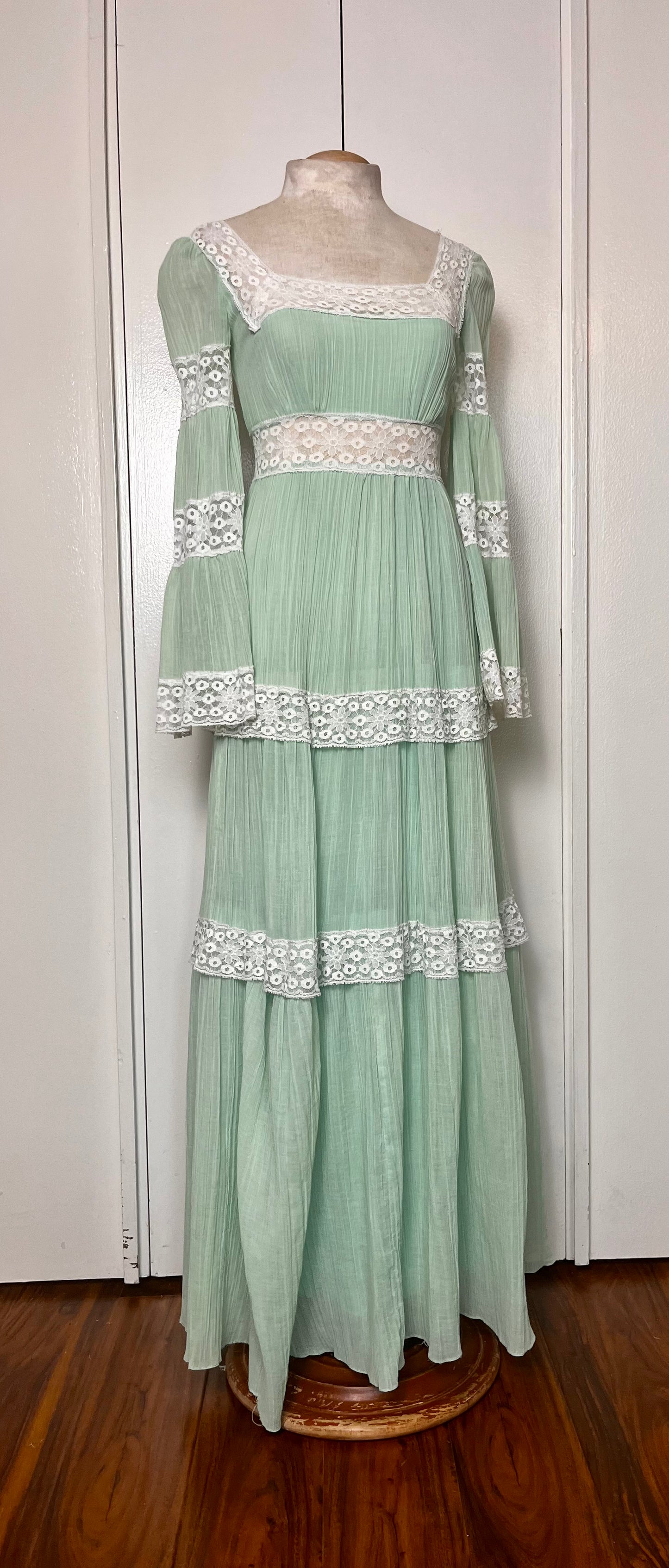 Vintage 1970's "Roberta" Green Prairie Dress