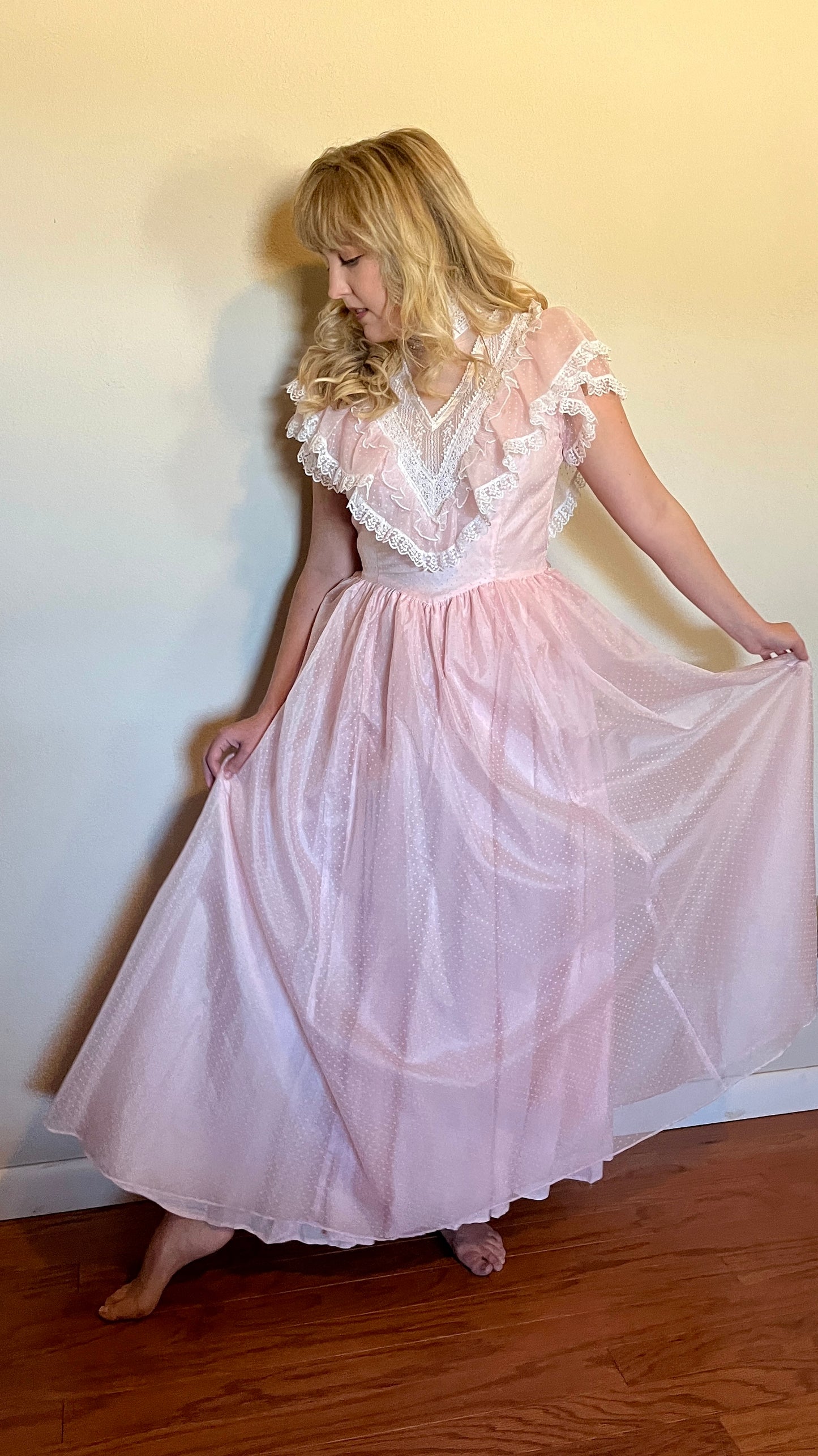 Vintage 1980’s "Gunne Sax by Jessica McClintock" Light Pink Swiss Dot & Lace Ballgown