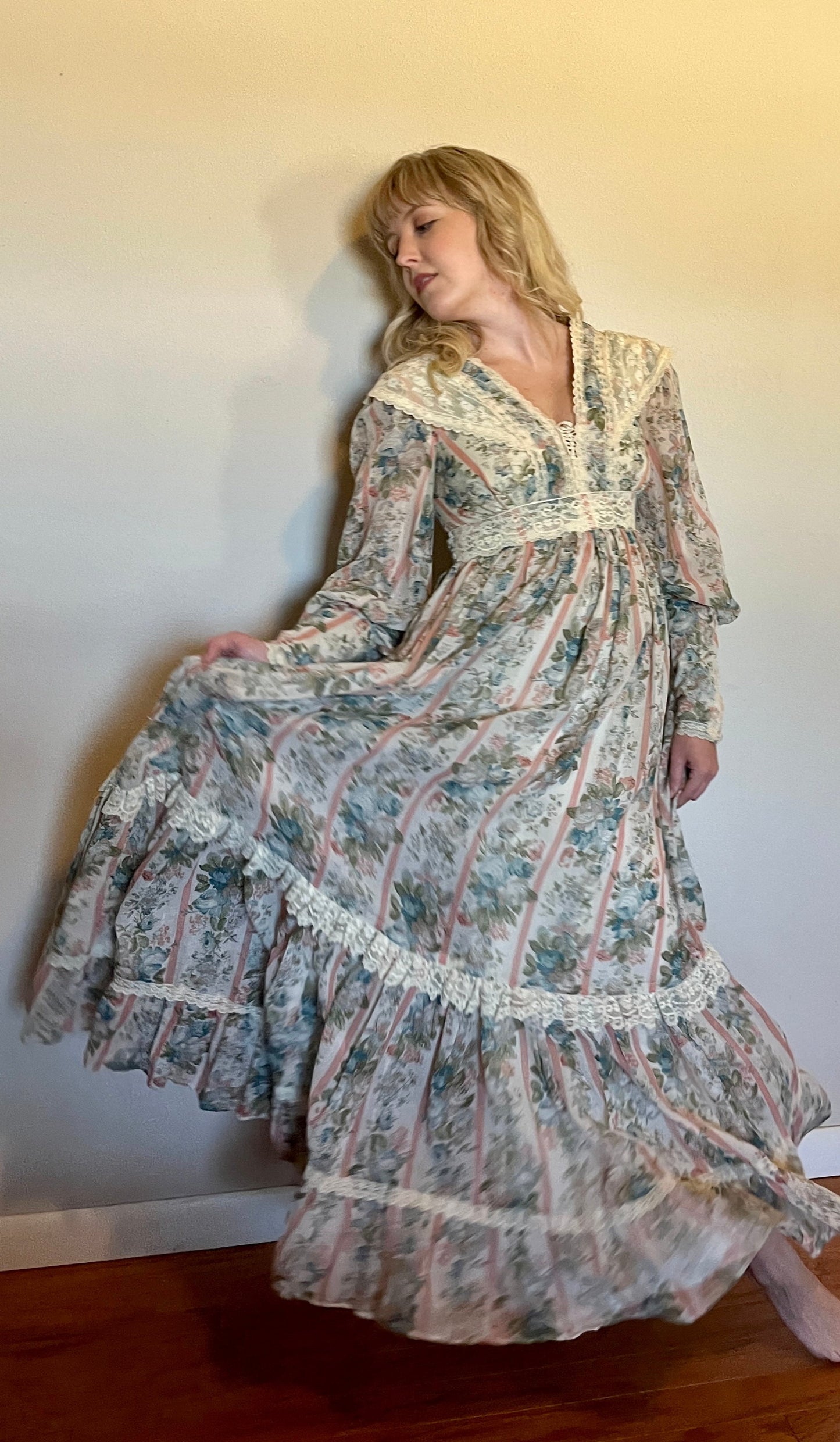 Vintage 1970’s Gunne Sax by Jessica McClintock Blue, Pink & Ivory Floral & Lace Long Sleeve Maxi Dress
