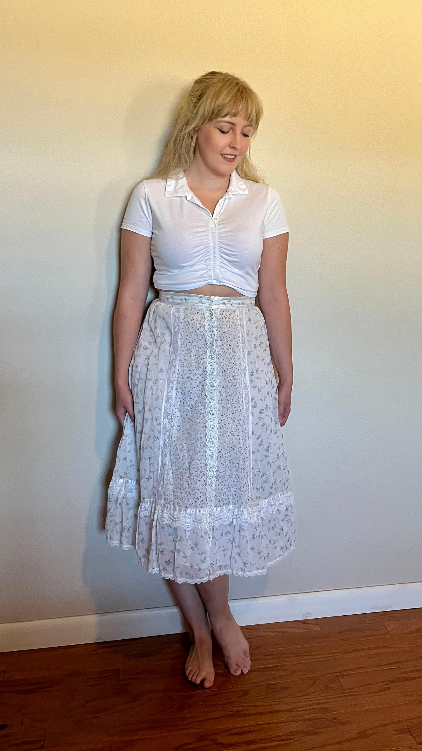 Vintage 1970’s "Gunne Sax by Jessica McClintock" White Floral Midi Skirt
