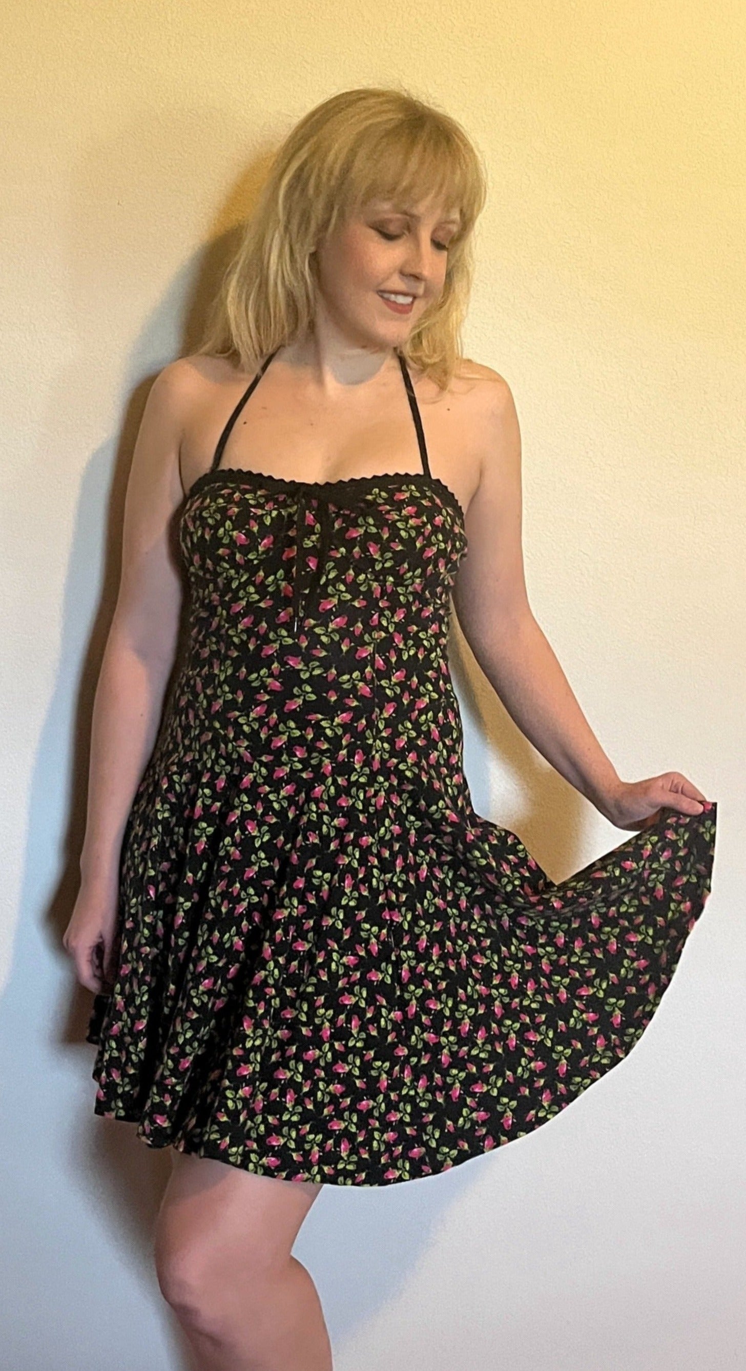 Vintage Y2K Betsey Johnson (Punk Label Throwback) Black & Pink Rosebud Dress Vintage Y2K Betsey Johnson (Punk Label Throwback) Black & Pink Rosebud Dress