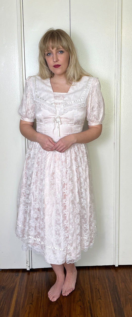 Vintage 1980's "Gunne Sax by Jessica McClintock" Light Pink Sailor Collar Dress