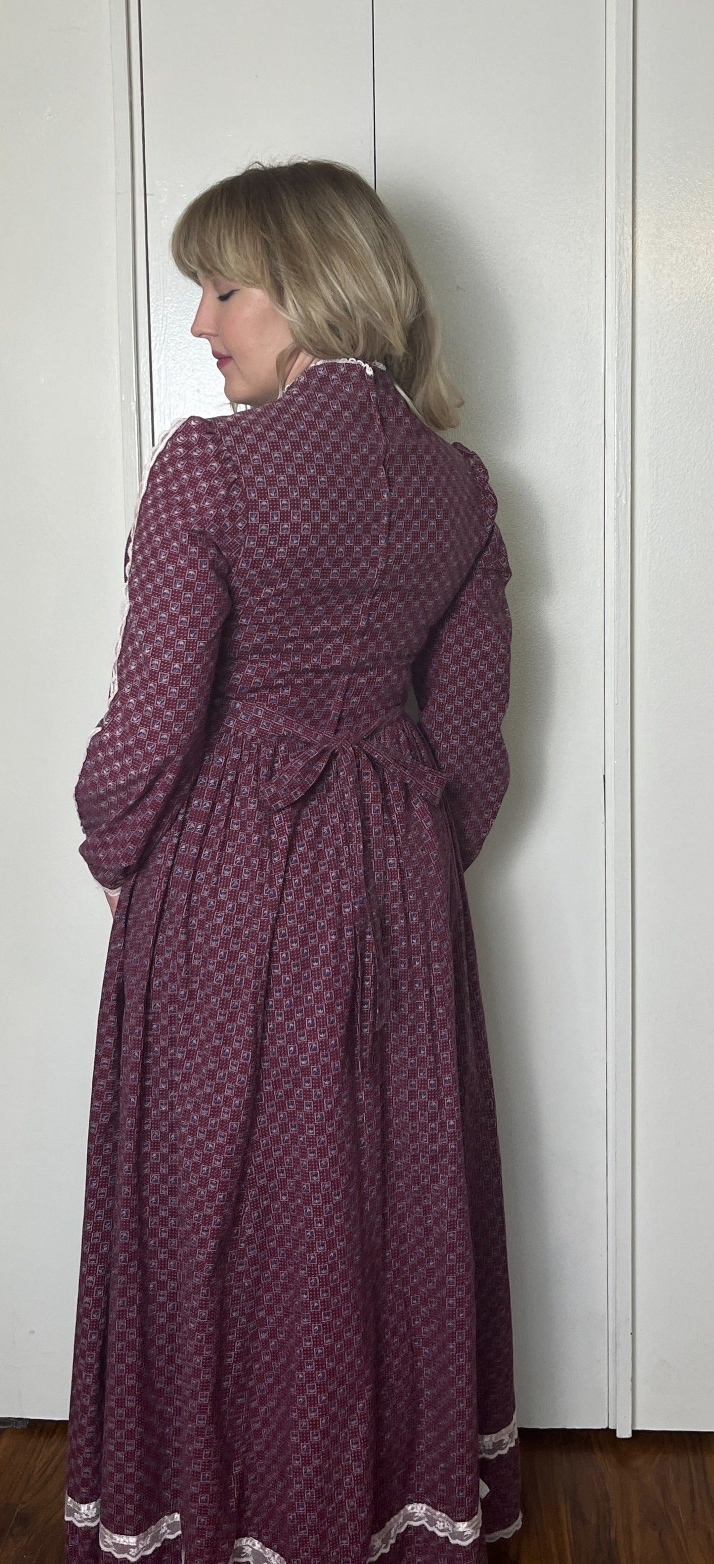 Vintage 1970's "Gunne Sax by Jessica McClintock" Burgundy-Red Long Sleeve Maxi Dress