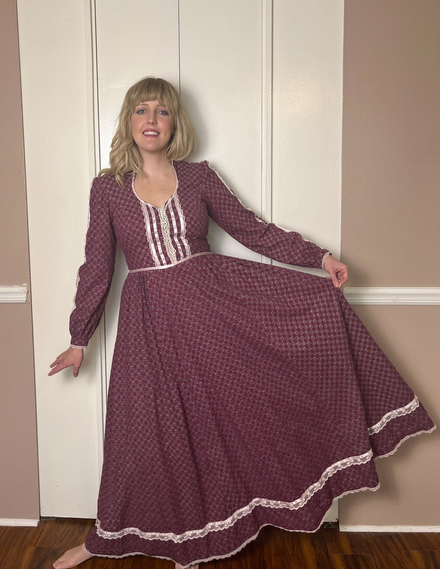 Vintage 1970's "Gunne Sax by Jessica McClintock" Burgundy-Red Long Sleeve Maxi Dress