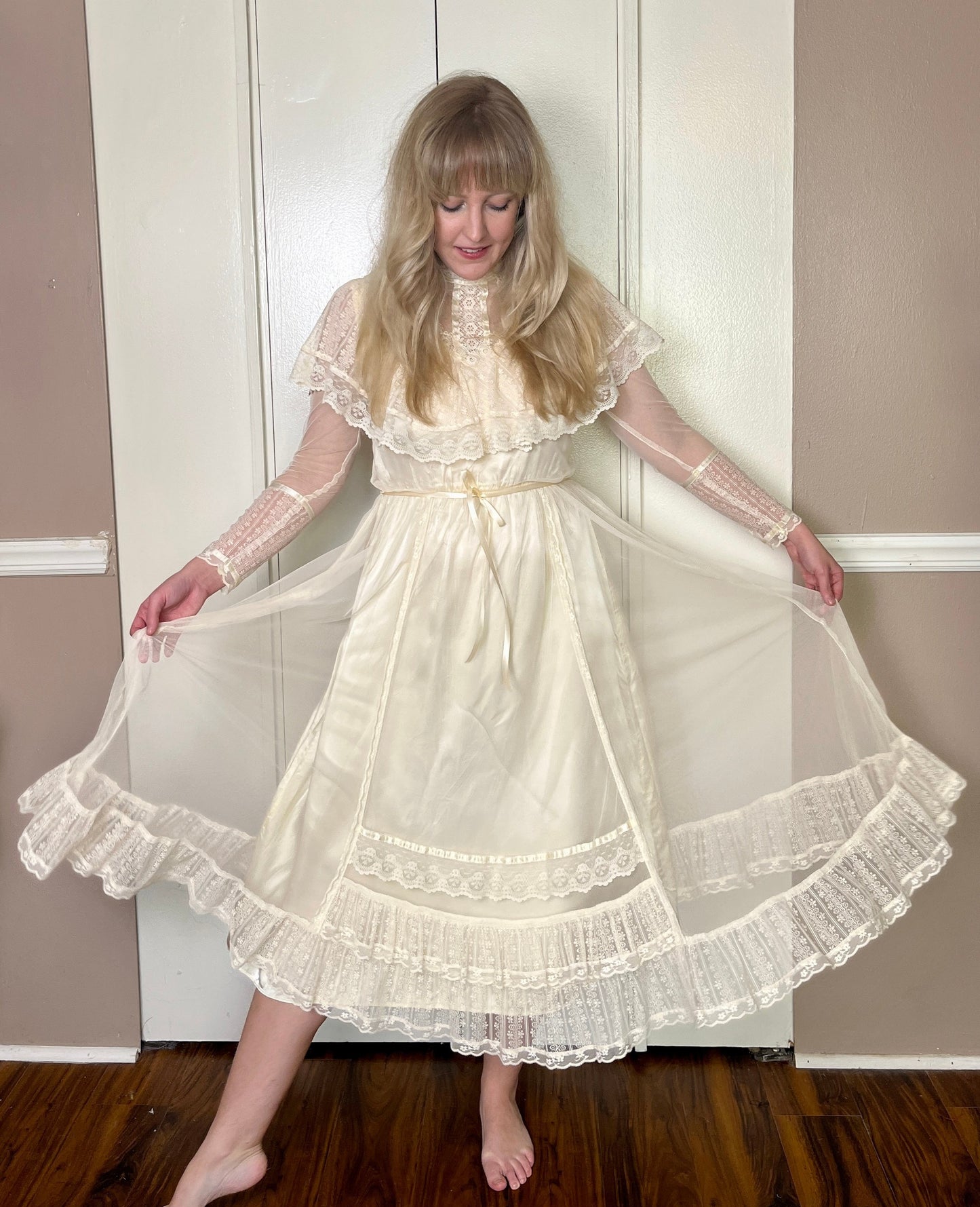 Vintage 1970's "Gunne Sax by Jessica McClintock" Ivory Satin & Mesh Midi Dress