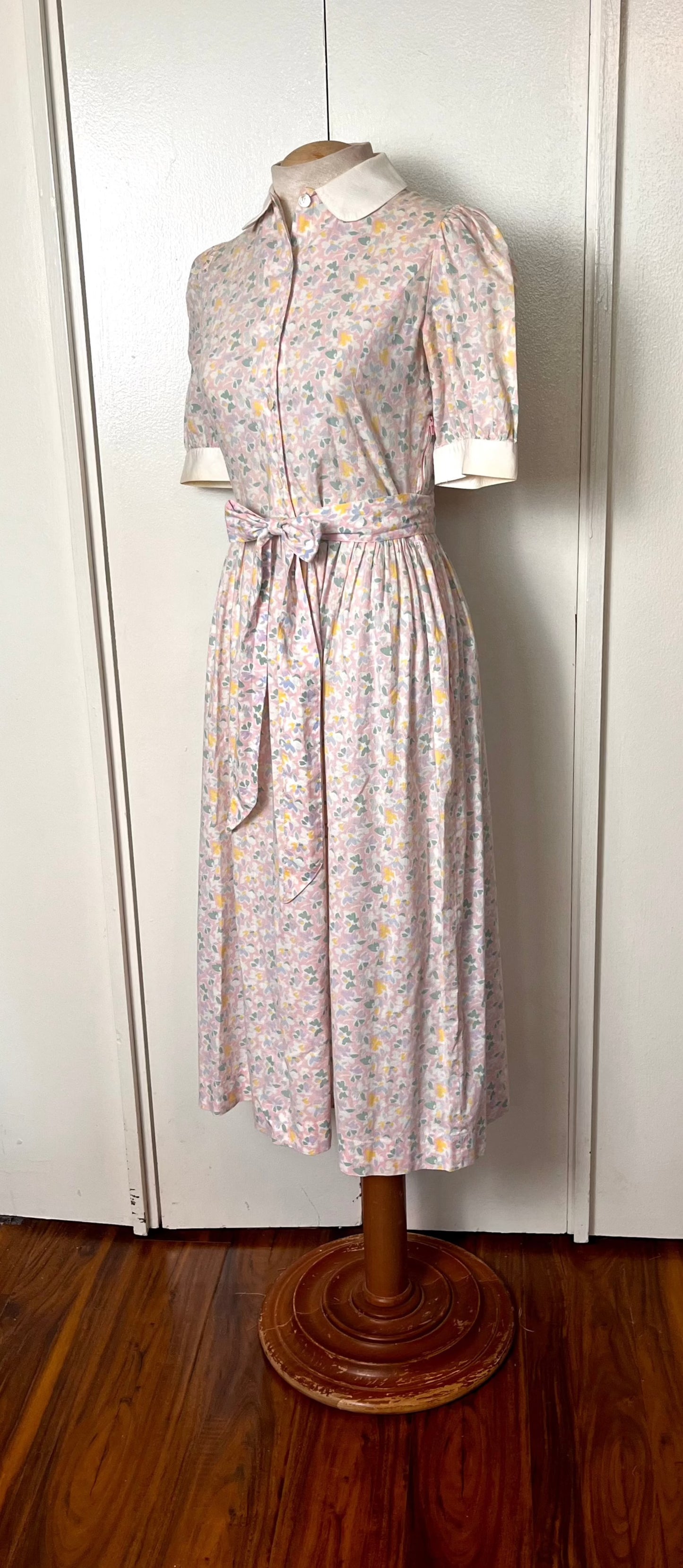 Vintage 1980's "Laura Ashley" Collared Light Pink Floral Dress w/ Belt