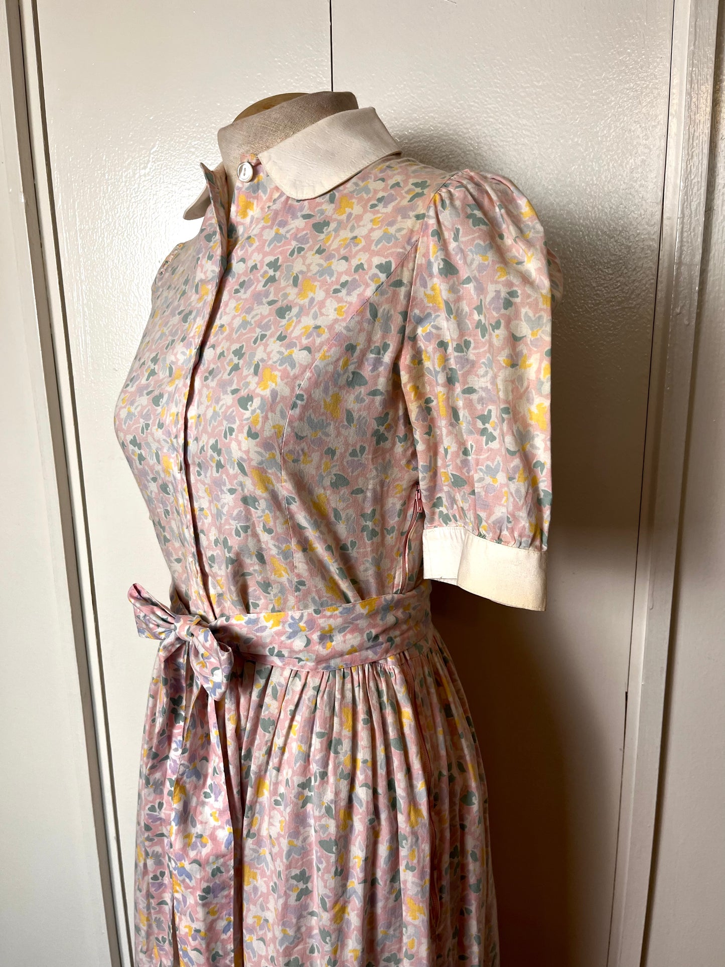 Vintage 1980's "Laura Ashley" Collared Light Pink Floral Dress w/ Belt