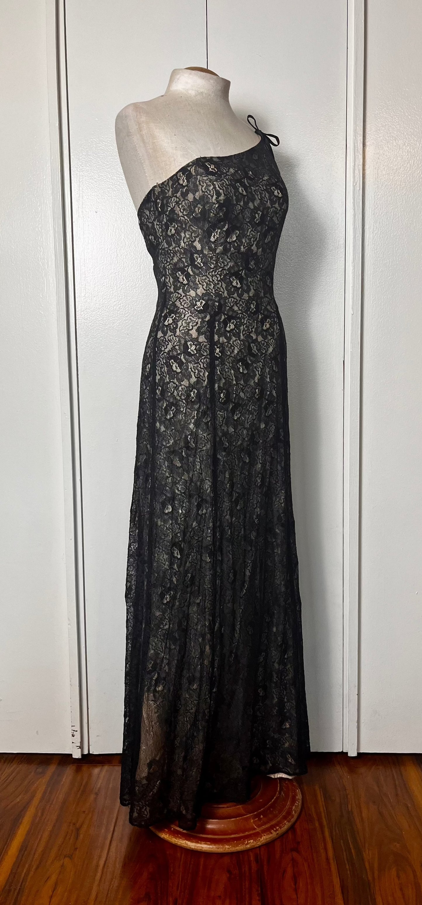 Vintage 1990's "Roberta" Black Lace One Shoulder Maxi Dress (Flawed)