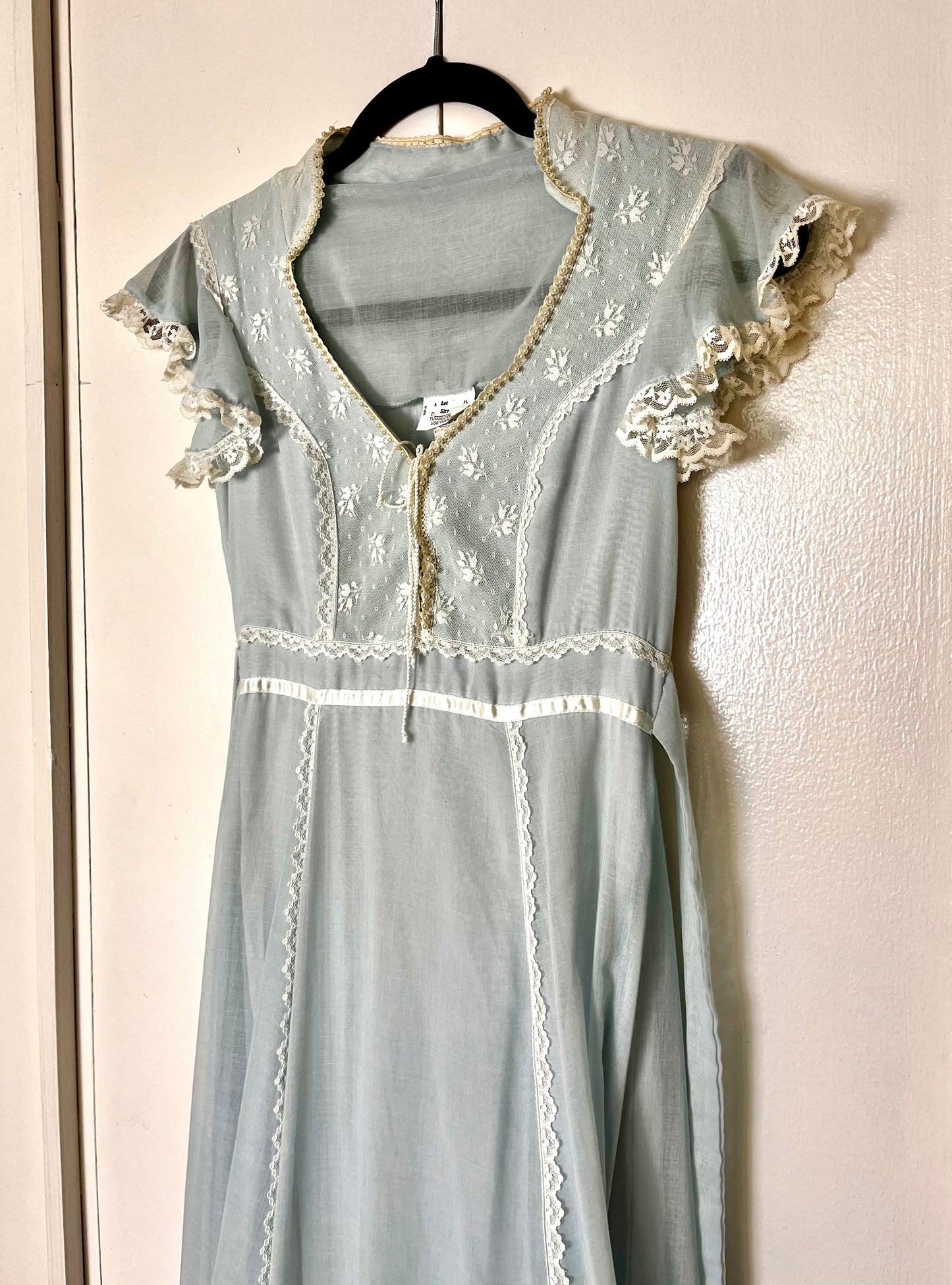 Vintage 1970's "Union-Made" Light Blue Short Sleeve Prairie Maxi Dress