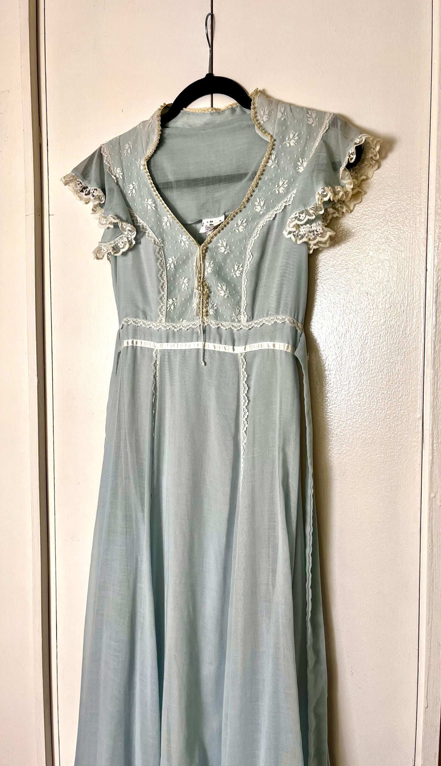Vintage 1970's "Union-Made" Light Blue Short Sleeve Prairie Maxi Dress