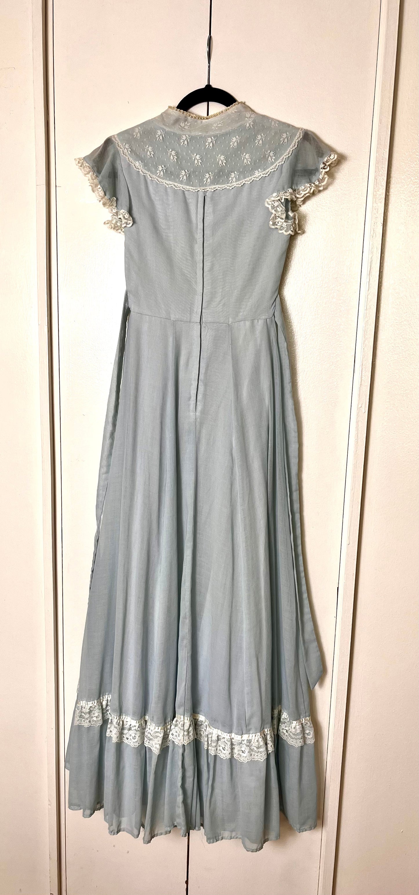 Vintage 1970's "Union-Made" Light Blue Short Sleeve Prairie Maxi Dress