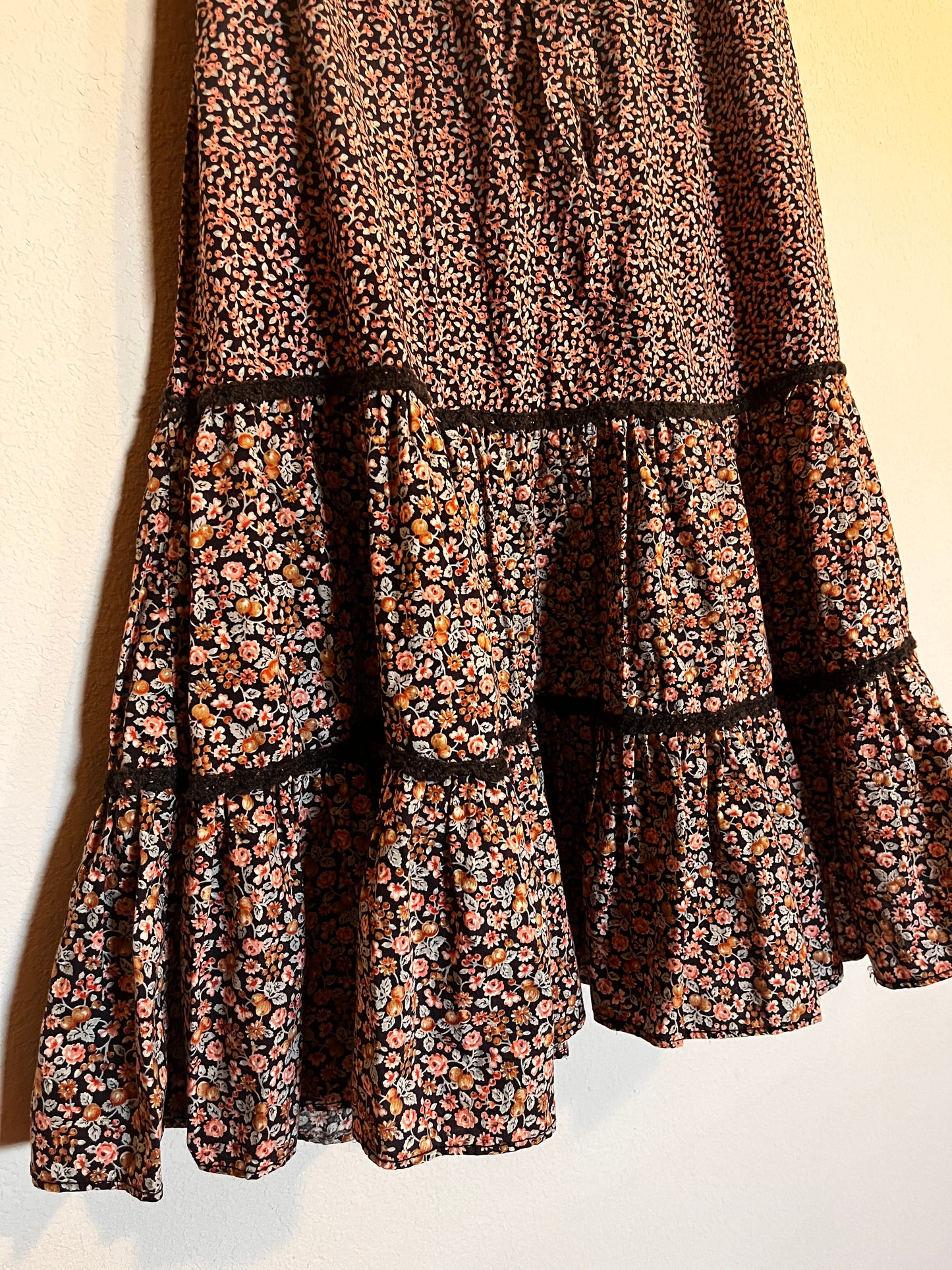 Vintage 1970's Gunne Sax by Jessica McClintock Berry Print Midi Skirt