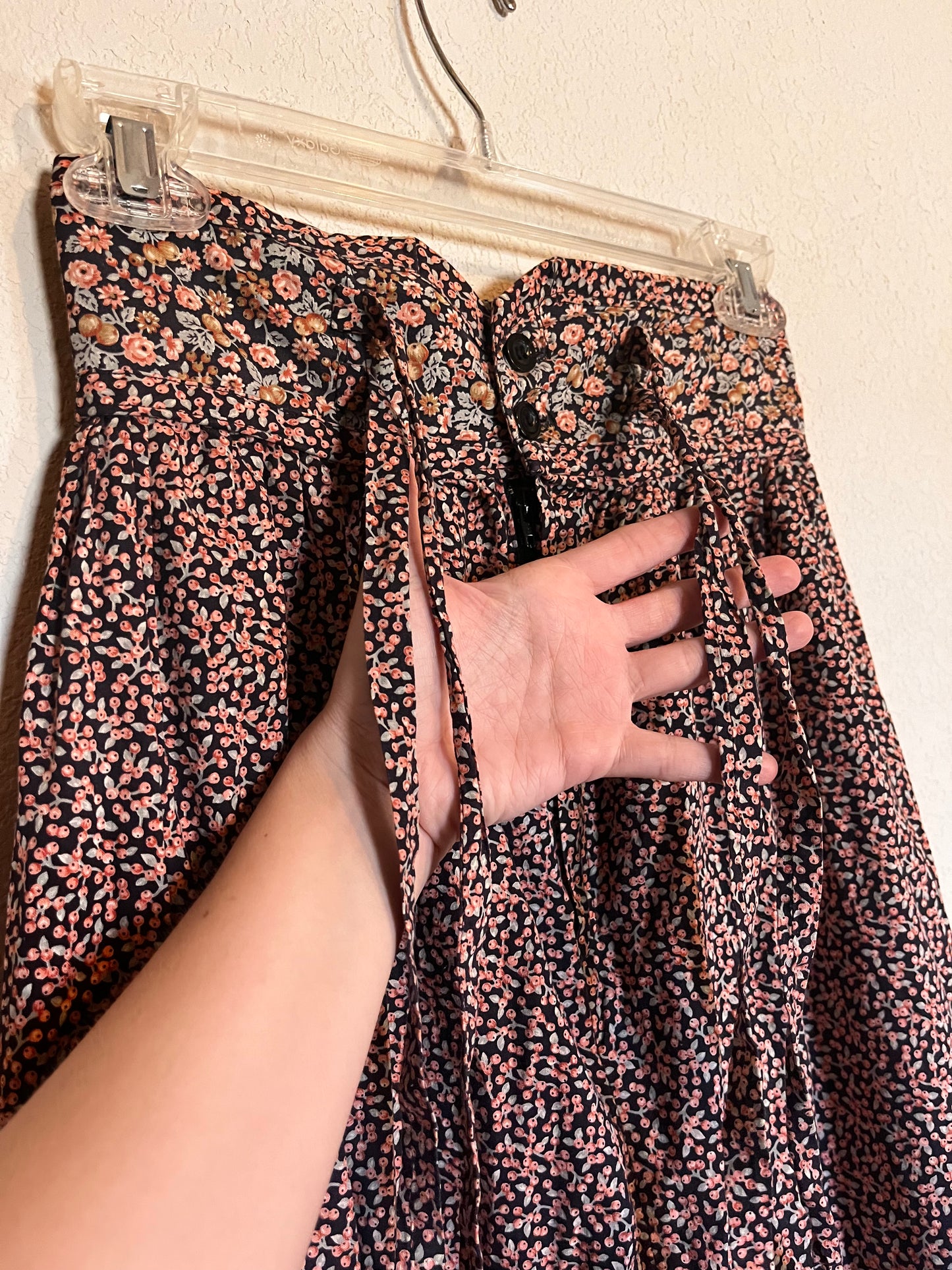 Vintage 1970's Gunne Sax by Jessica McClintock Berry Print Midi Skirt