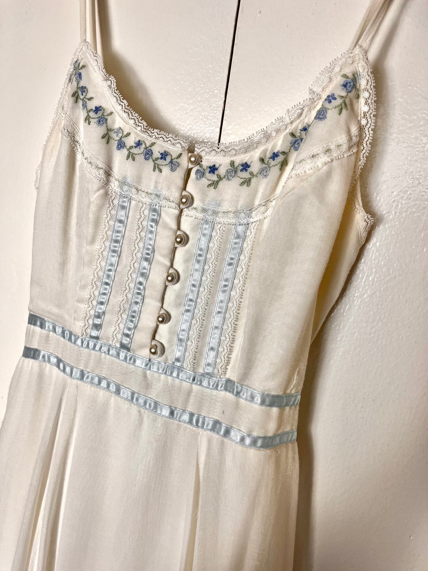 Vintage 1970's "Gunne Sax by Jessica McClintock" White with Blue Flowers Button-Front Maxi Sundress