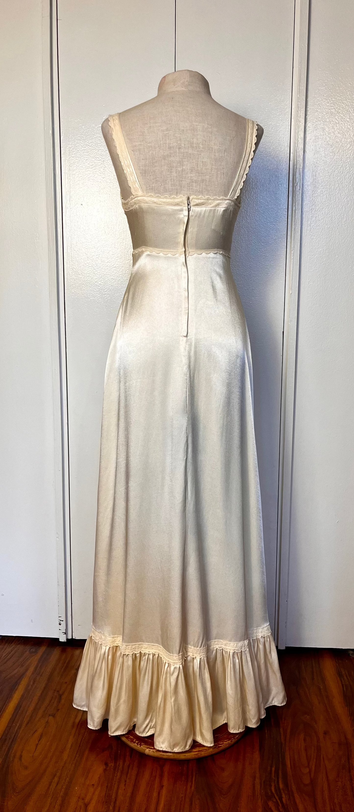 Vintage 1970's "Gunne Sax by Jessica McClintock" Ivory Satin-Crepe Maxi Sundress