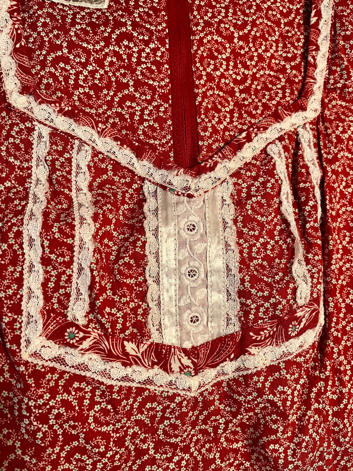 Vintage 1970’s "Gunne Sax by Jessica McClintock" Red Calico Midi Dress (Altered)