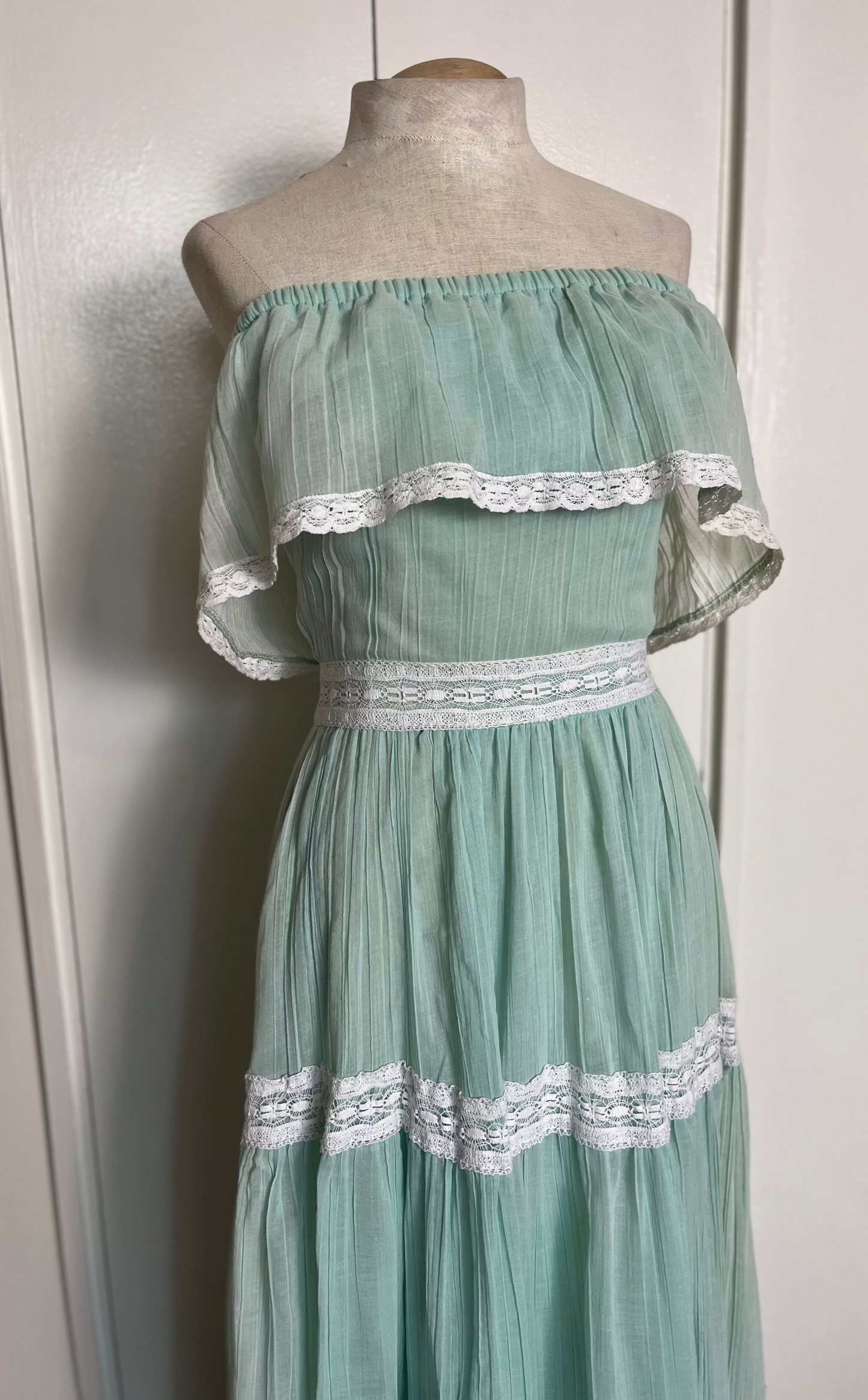 Vintage 1970's "Act 1 New York" Off-the-Shoulder Green Maxi Dress