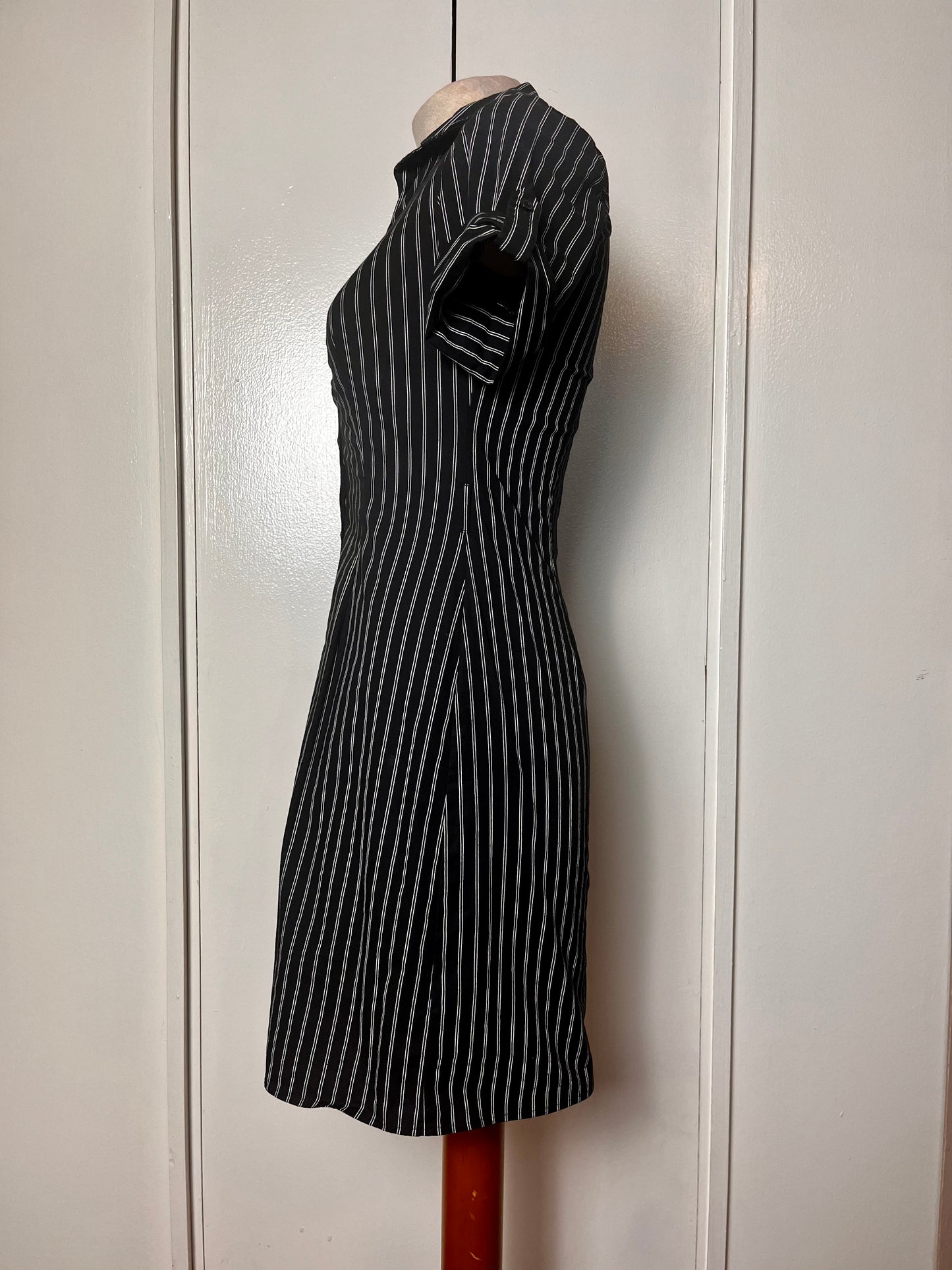Vintage Y2K "Byer California IZ" Black Pinstripe Button-Front Mini Dress