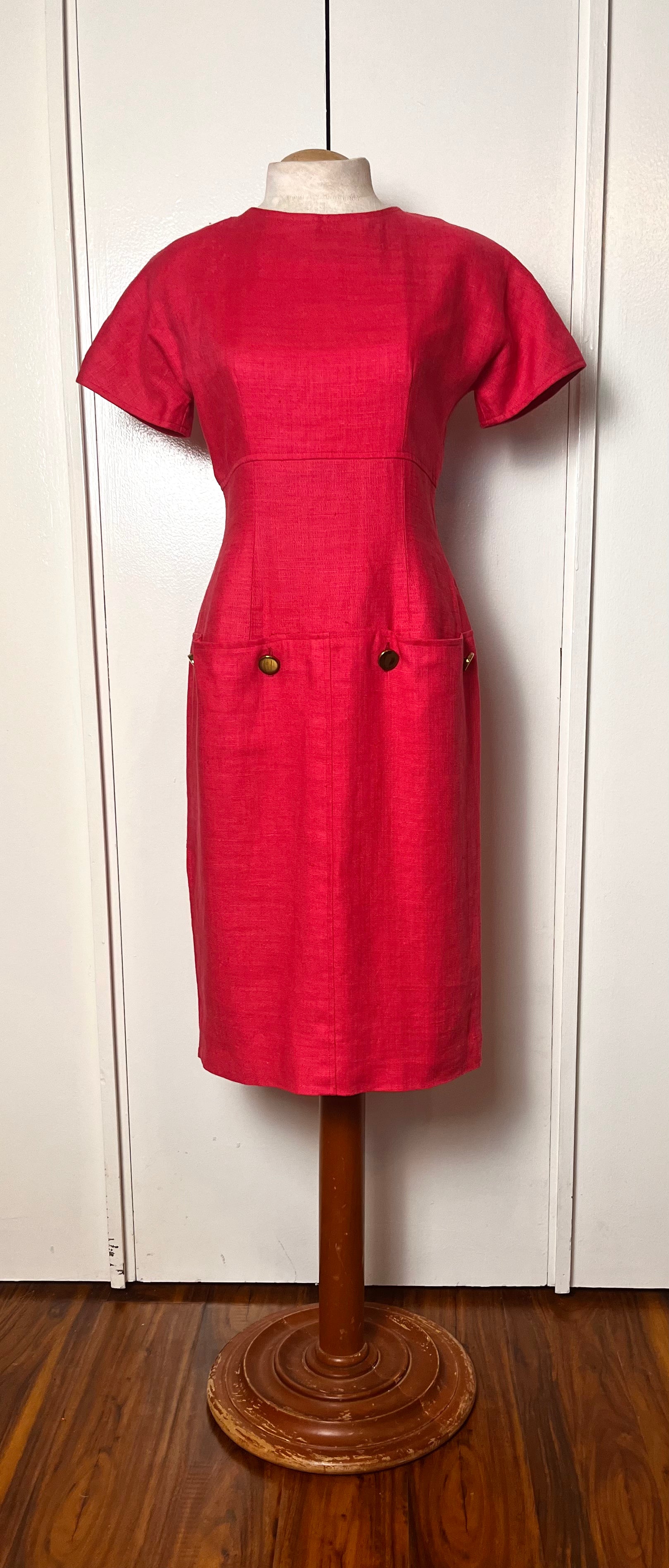 Vintage 1990's Oscar de la Renta Pink Linen & Gold Button Sheath Dress Vintage 1990's Oscar de la Renta Pink Linen & Gold Button Sheath Dress