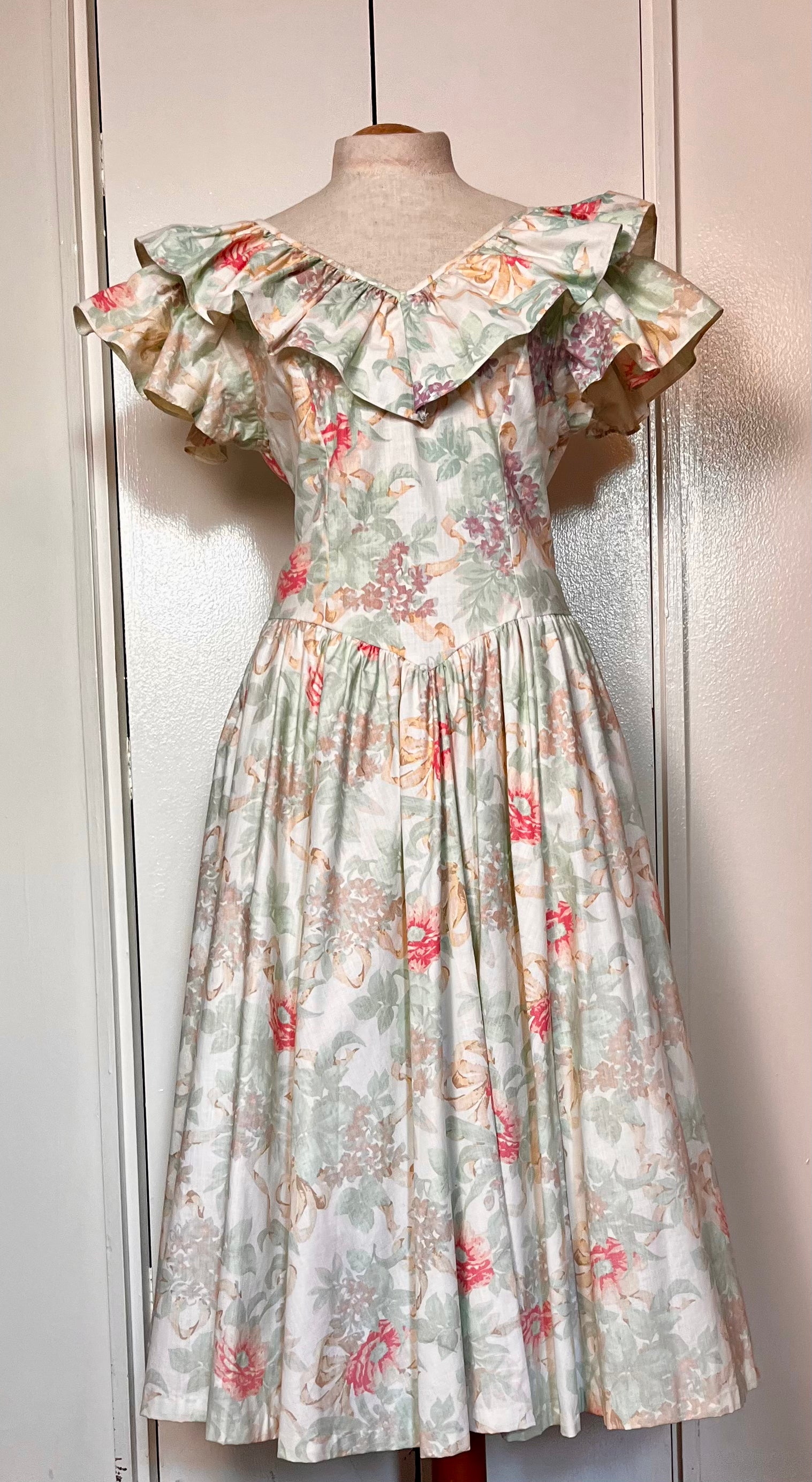 Vintage 1980's "Expo" Floral Ruffle Neckline Fit N Flare Dress Retroland Originals Vintage 1980's "Expo" Floral Ruffle Neckline Fit N Flare Dress Retroland Originals