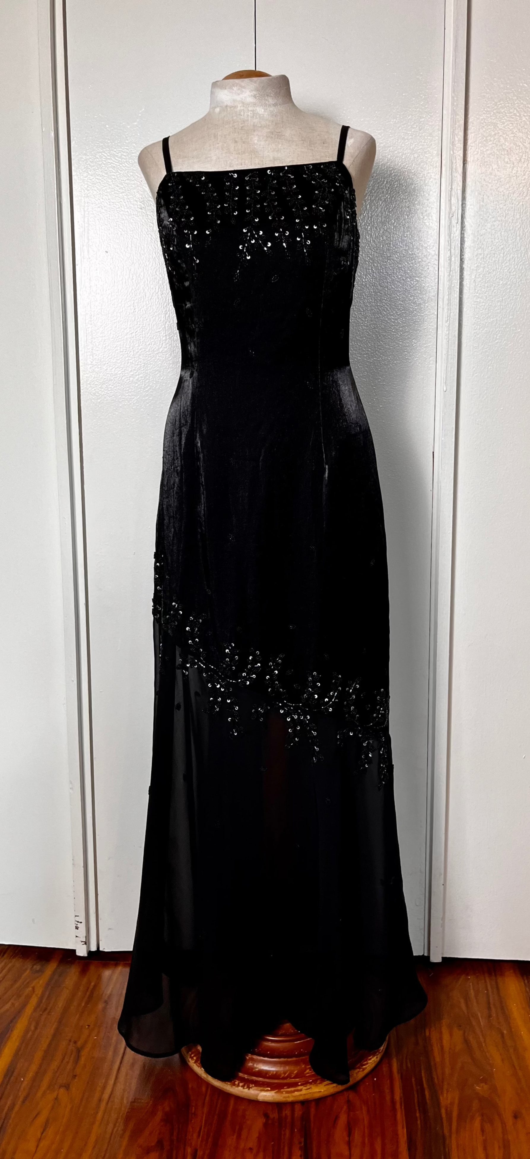 cache black sequin dress Vintage 90s Y2K Cache Gown - Vintage Embellished Sequin Dress - Size 2