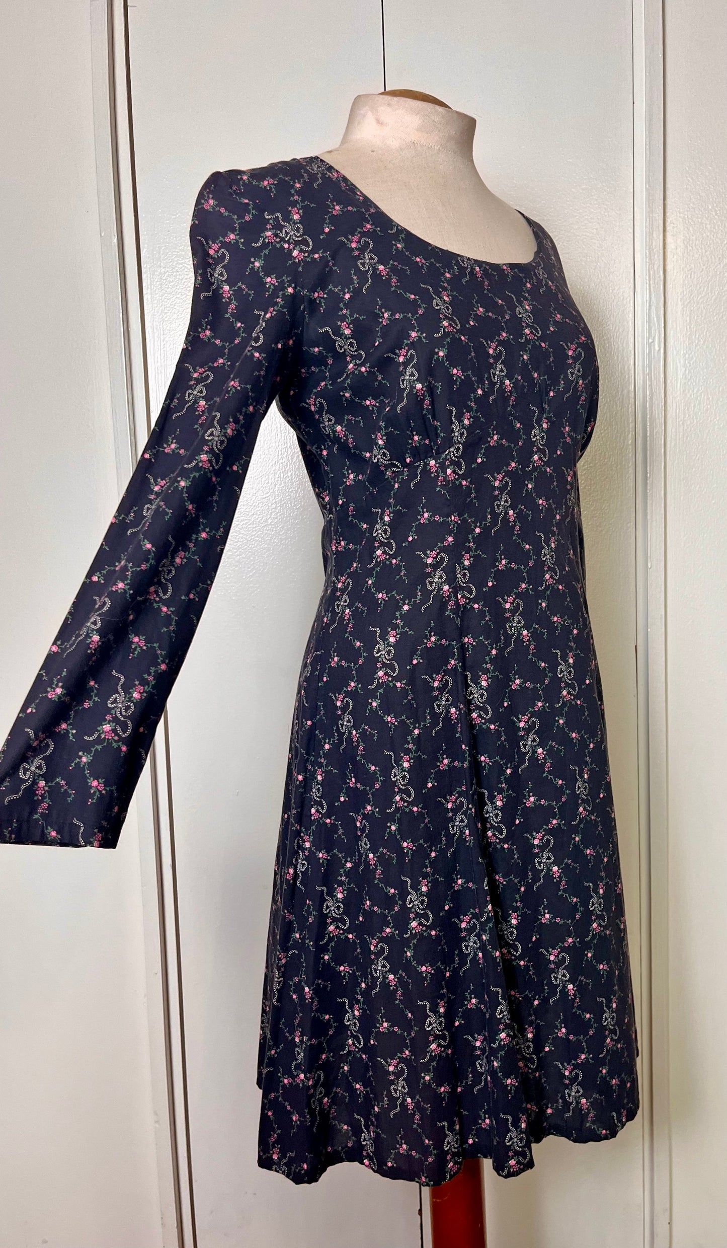 Vintage 1980's "Home-Sewn" Wamsutta-Calico Mini Dress
