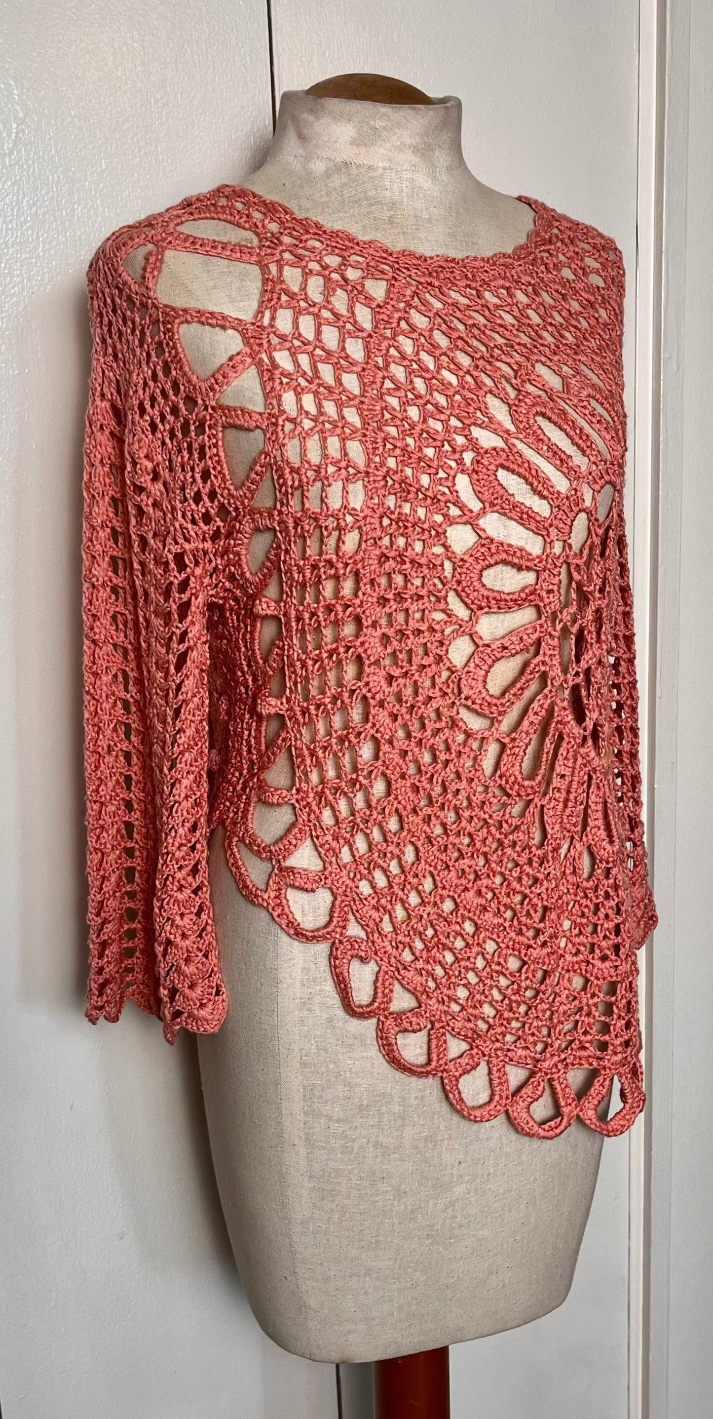 Vintage Salmon-Pink Crochet Top