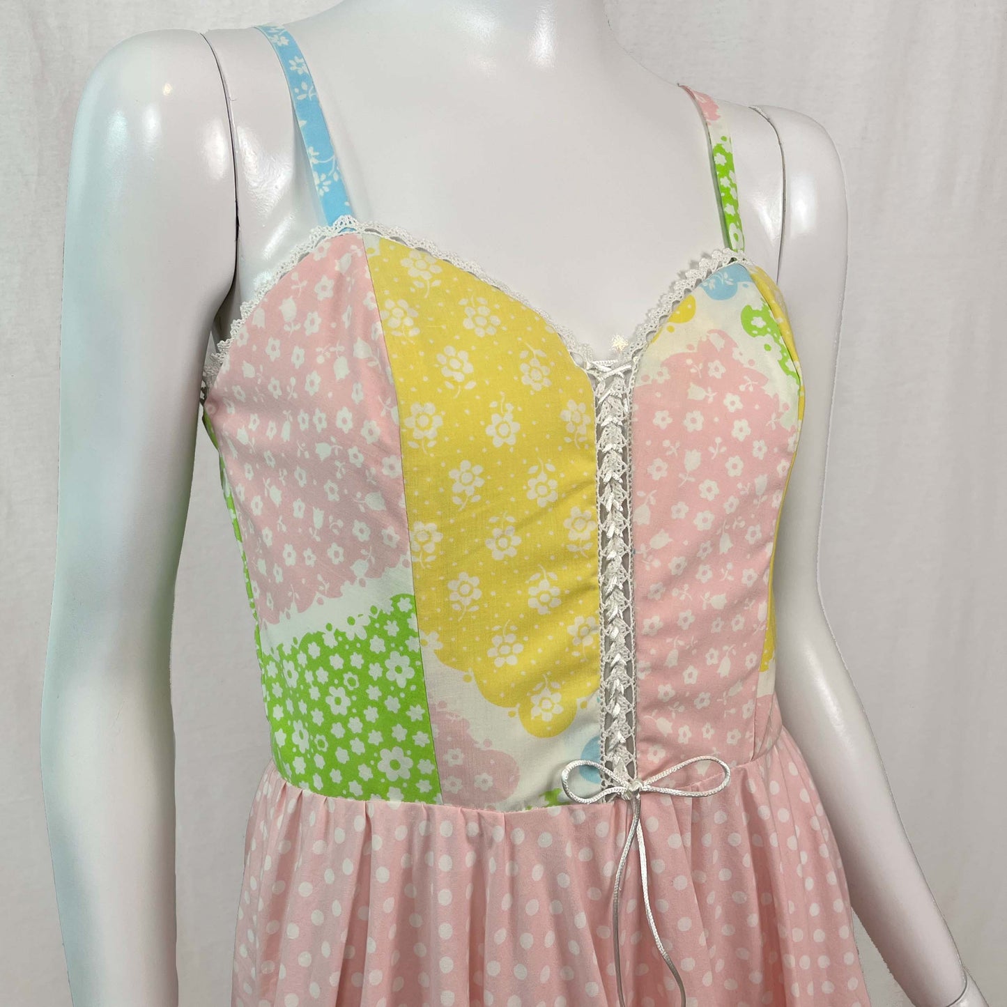 Picnic Sundress w/ Circle Skirt (Size XS)