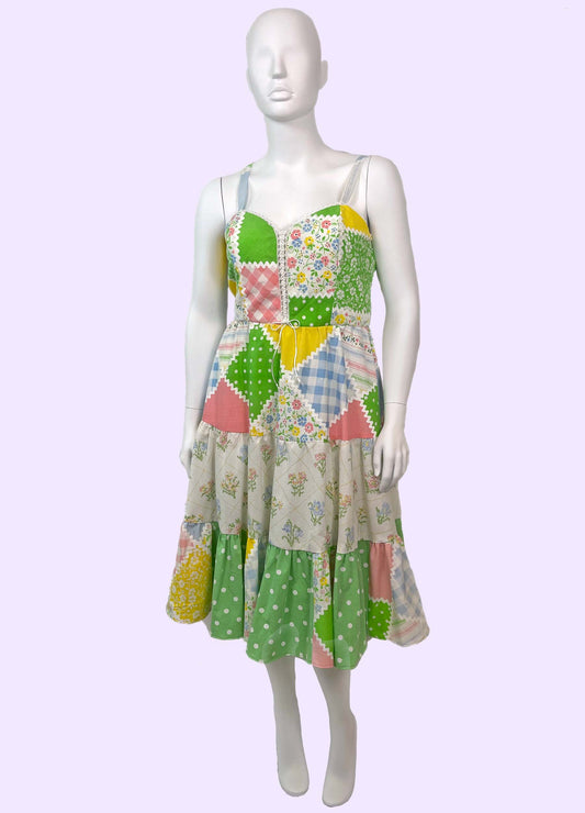 Picnic Sundress w/ Tiered Skirt (Size L)