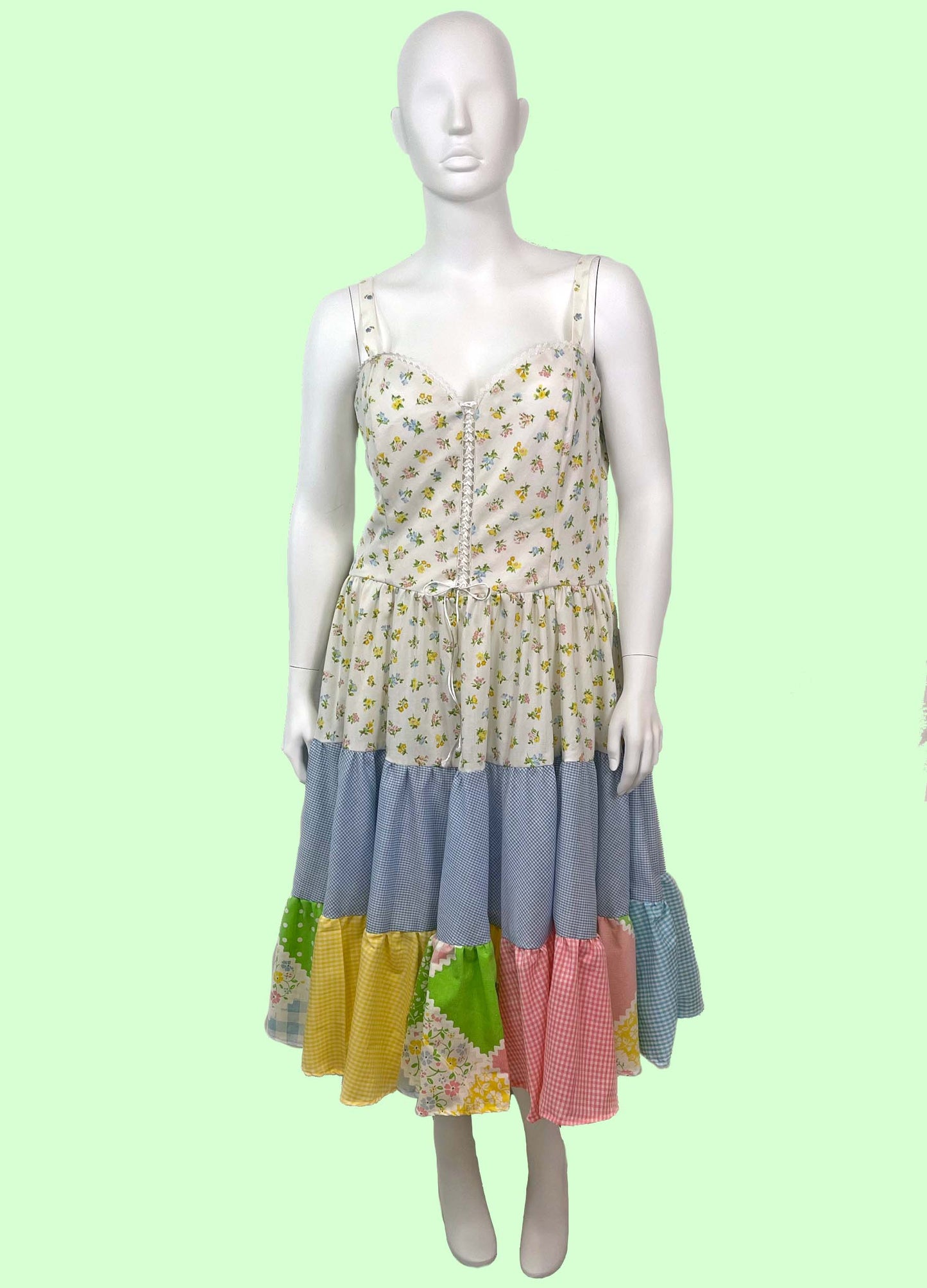 Picnic Sundress w/ Tiered Skirt (Size XXL)