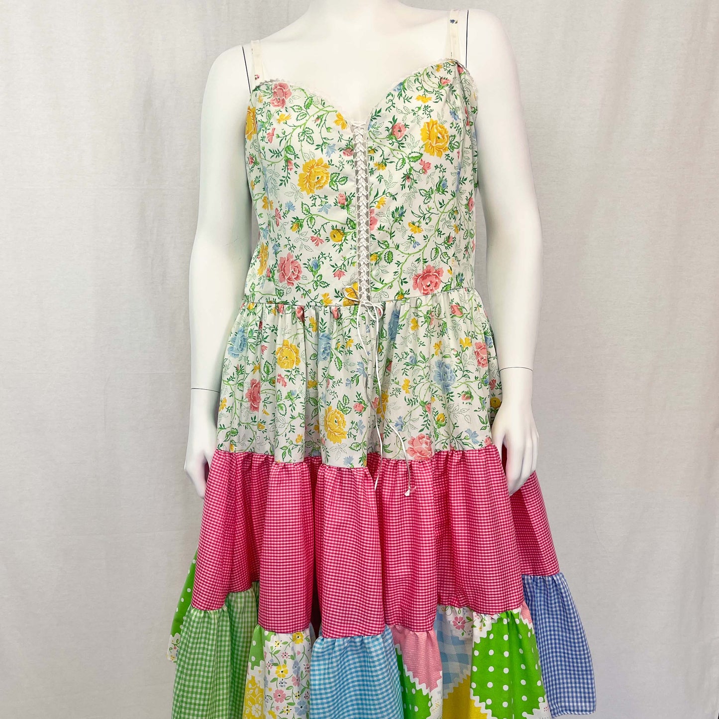 Picnic Sundress w/ Tiered Skirt (Size 2X)