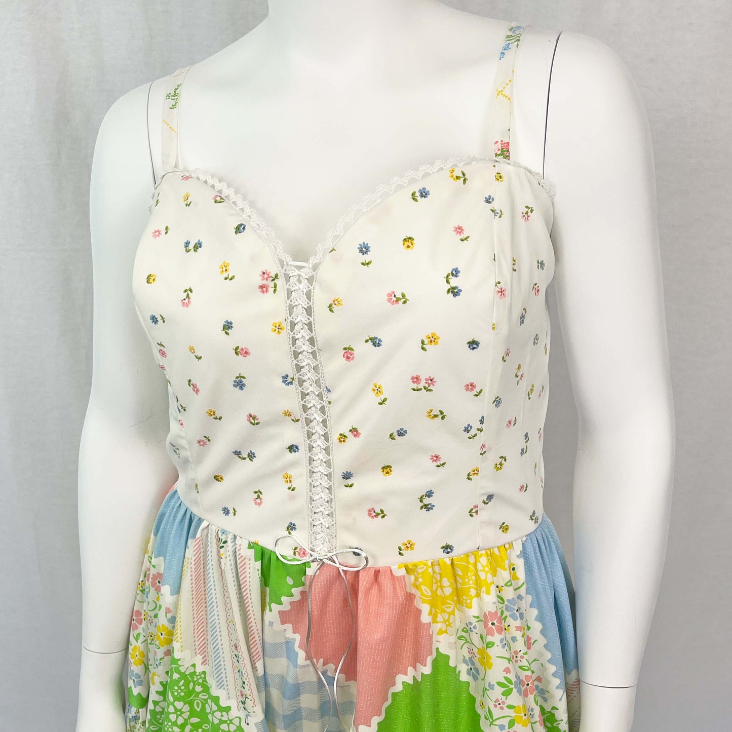 Picnic Sundress w/ Tiered Skirt (Size 1X)