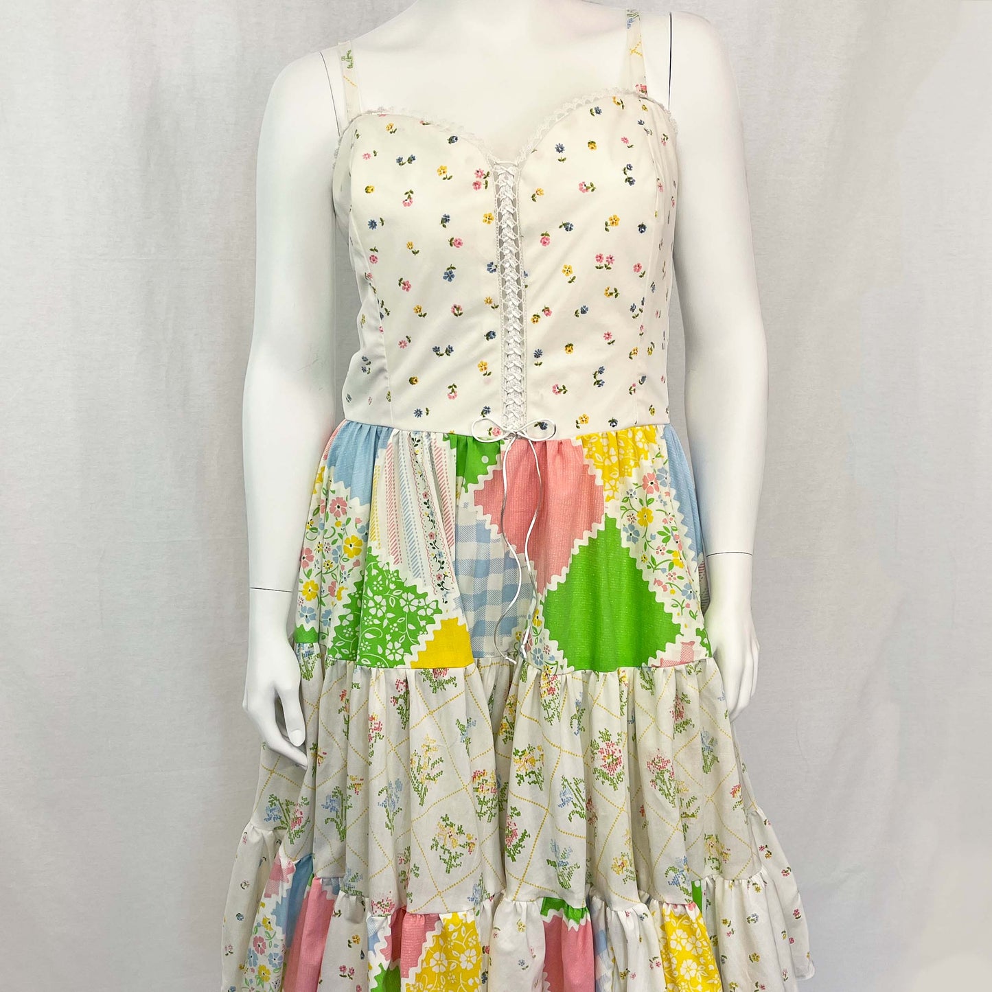 Picnic Sundress w/ Tiered Skirt (Size 1X)