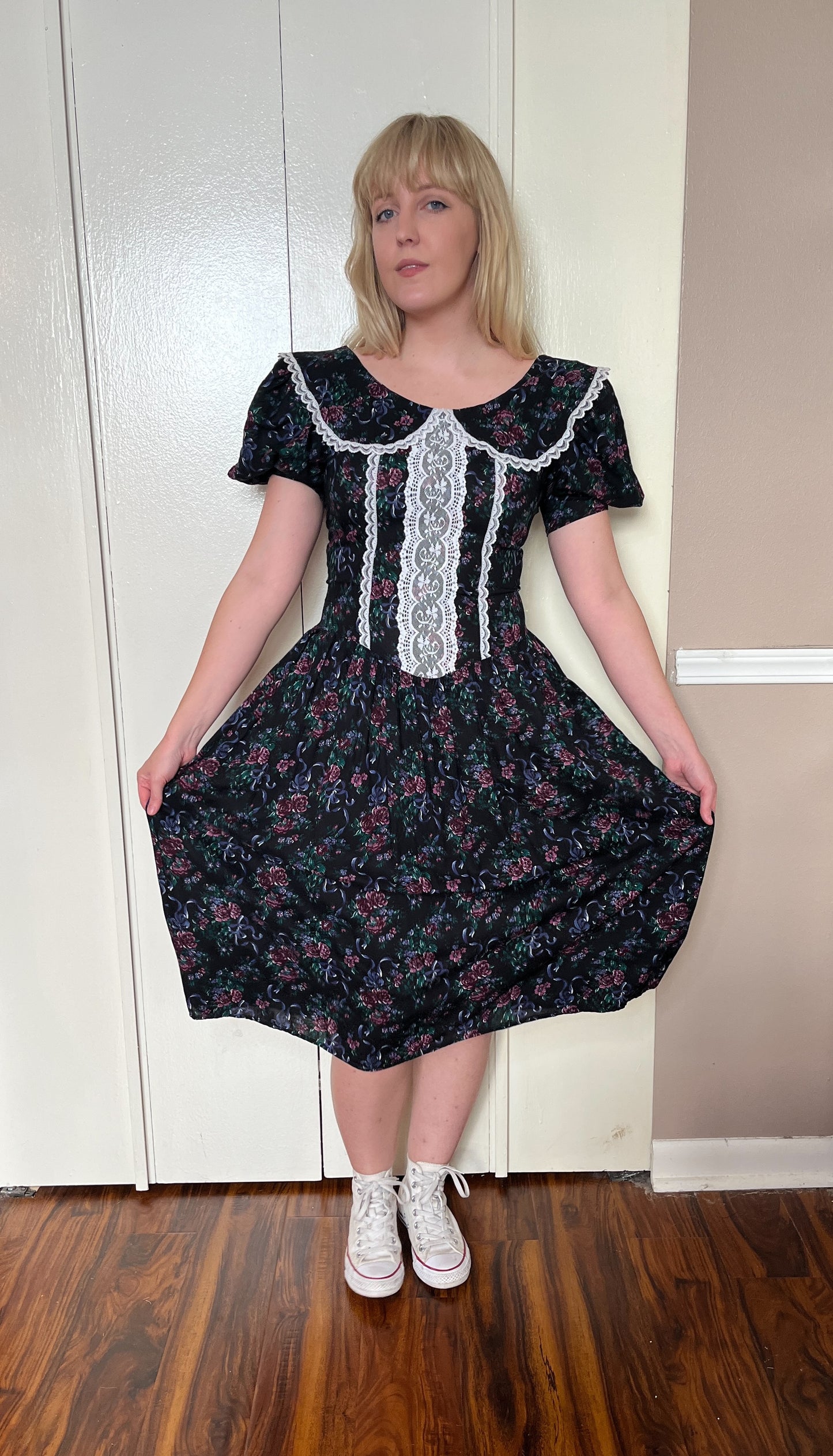 Vintage 1980’s "Gunne Sax by Jessica McClintock" Black Floral and Lace Collar Dress