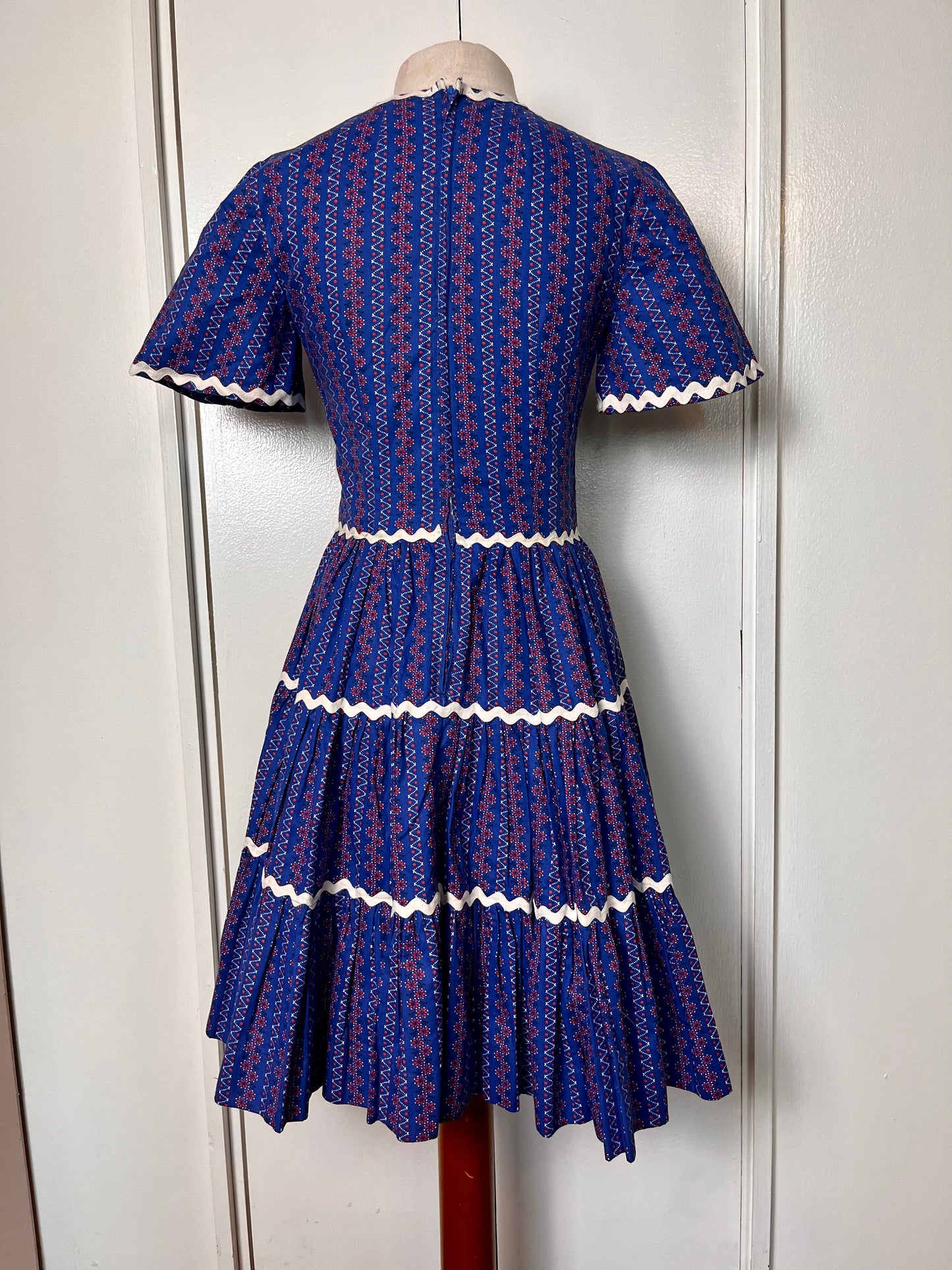 Vintage 1980's "Home-sewn" Square Dancing Dress in Blue & Red Calico