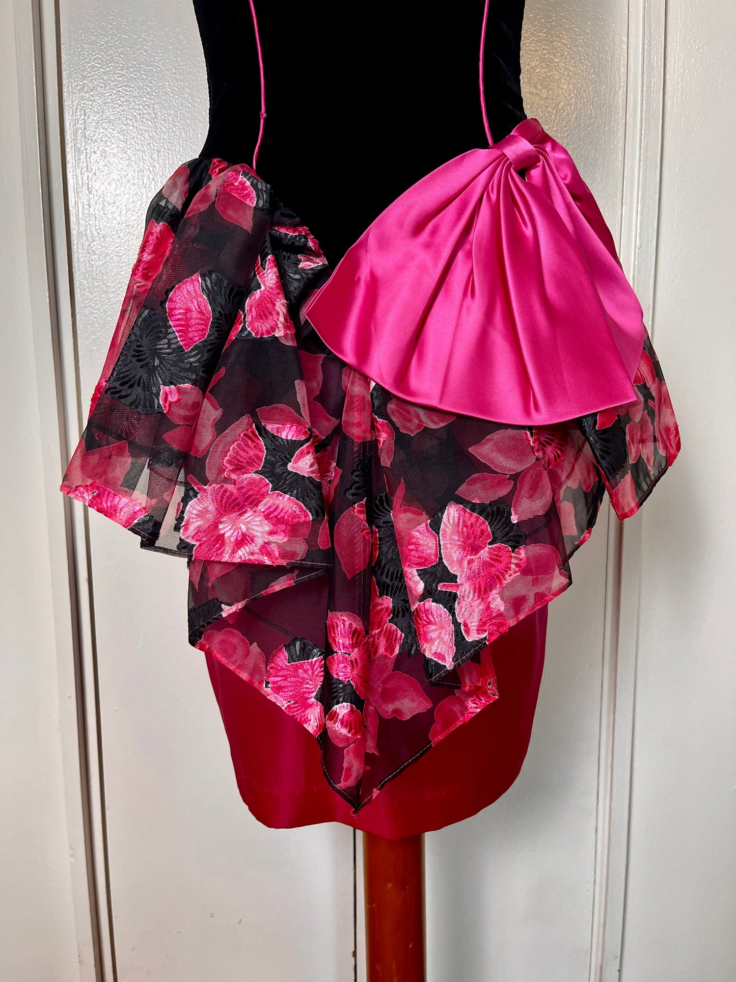 Vintage 1980's "Karen Okada for David Howard / Climax" Black Velvet with Hot Pink Piping and Pink Floral Chiffon w/ Satin Strapless Sweetheart Neckline and Peplum Waist Mini Dress