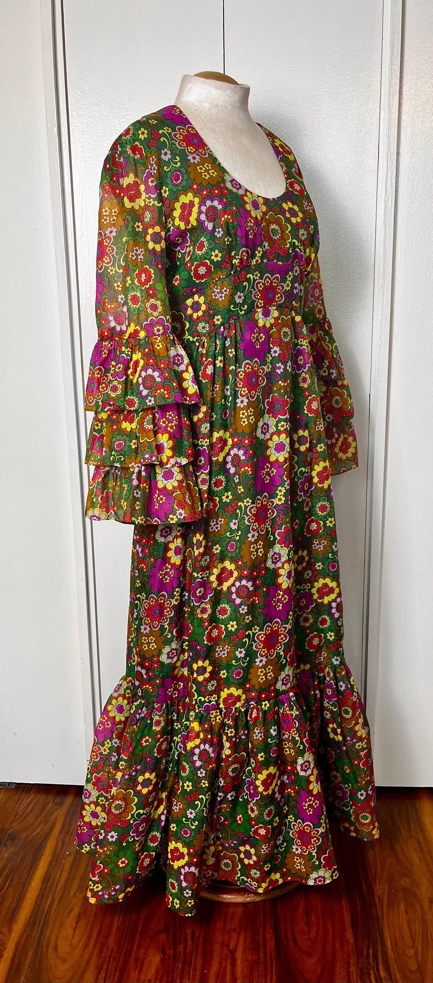 Vintage 1970's Groovy-Floral Bohemian Trumpet Sleeve Maxi Dress