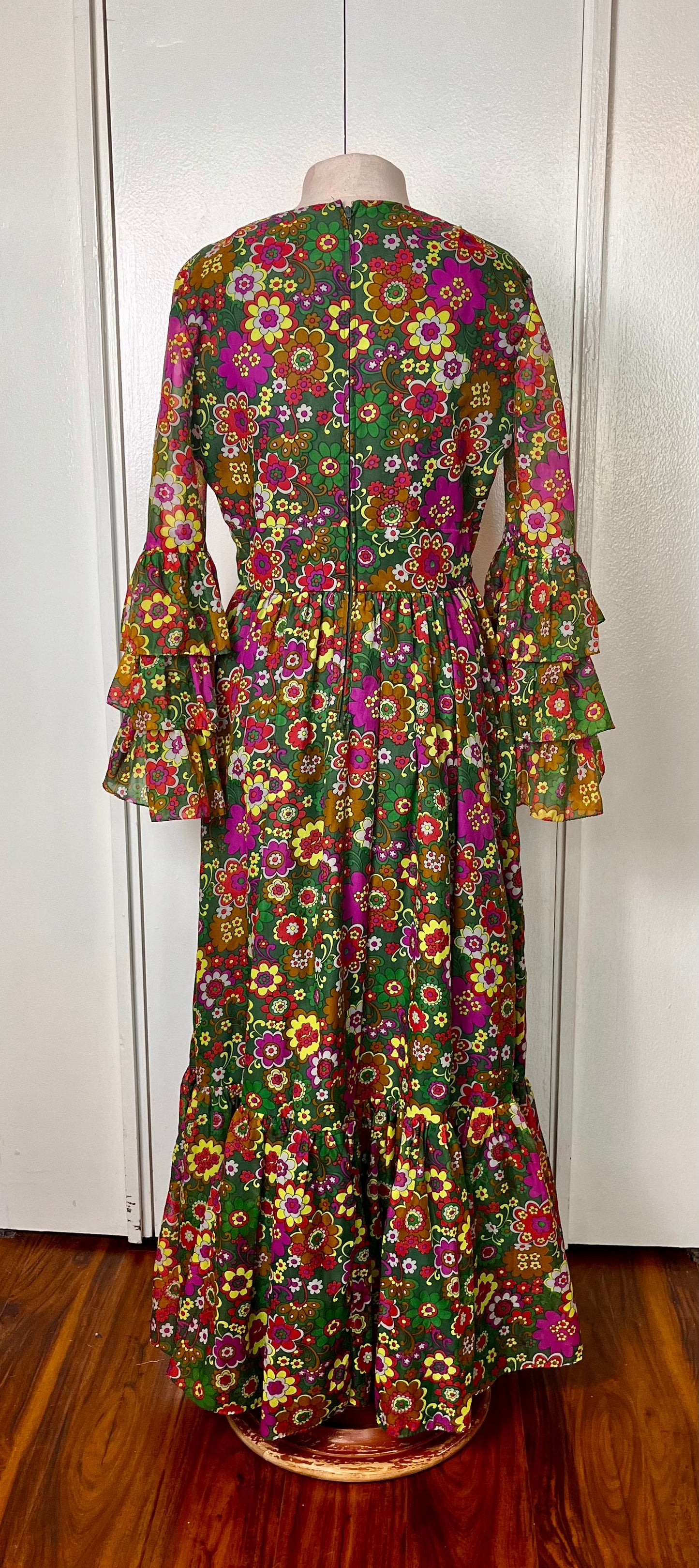 Vintage 1970's Groovy-Floral Bohemian Trumpet Sleeve Maxi Dress