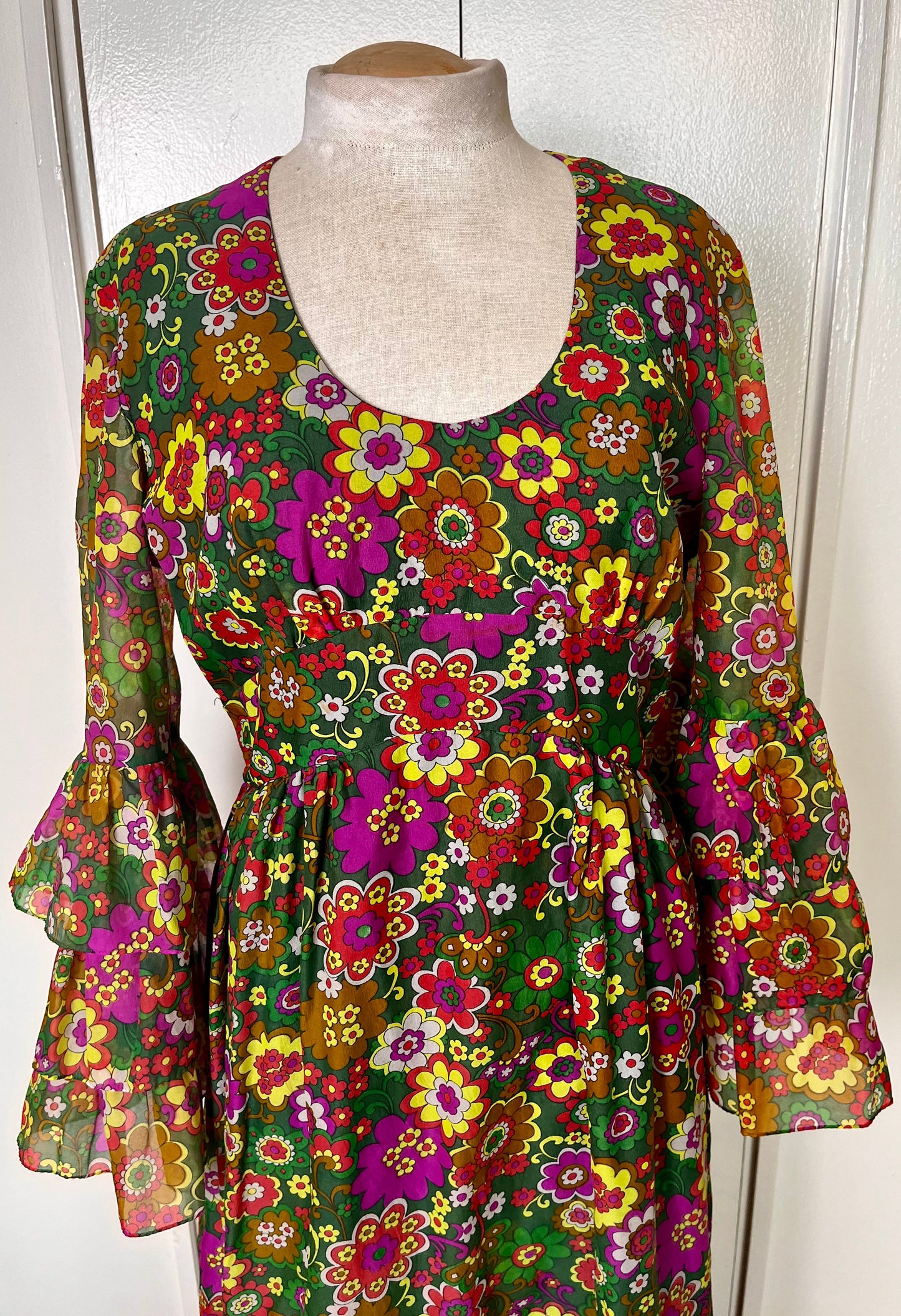 Vintage 1970's Groovy-Floral Bohemian Trumpet Sleeve Maxi Dress