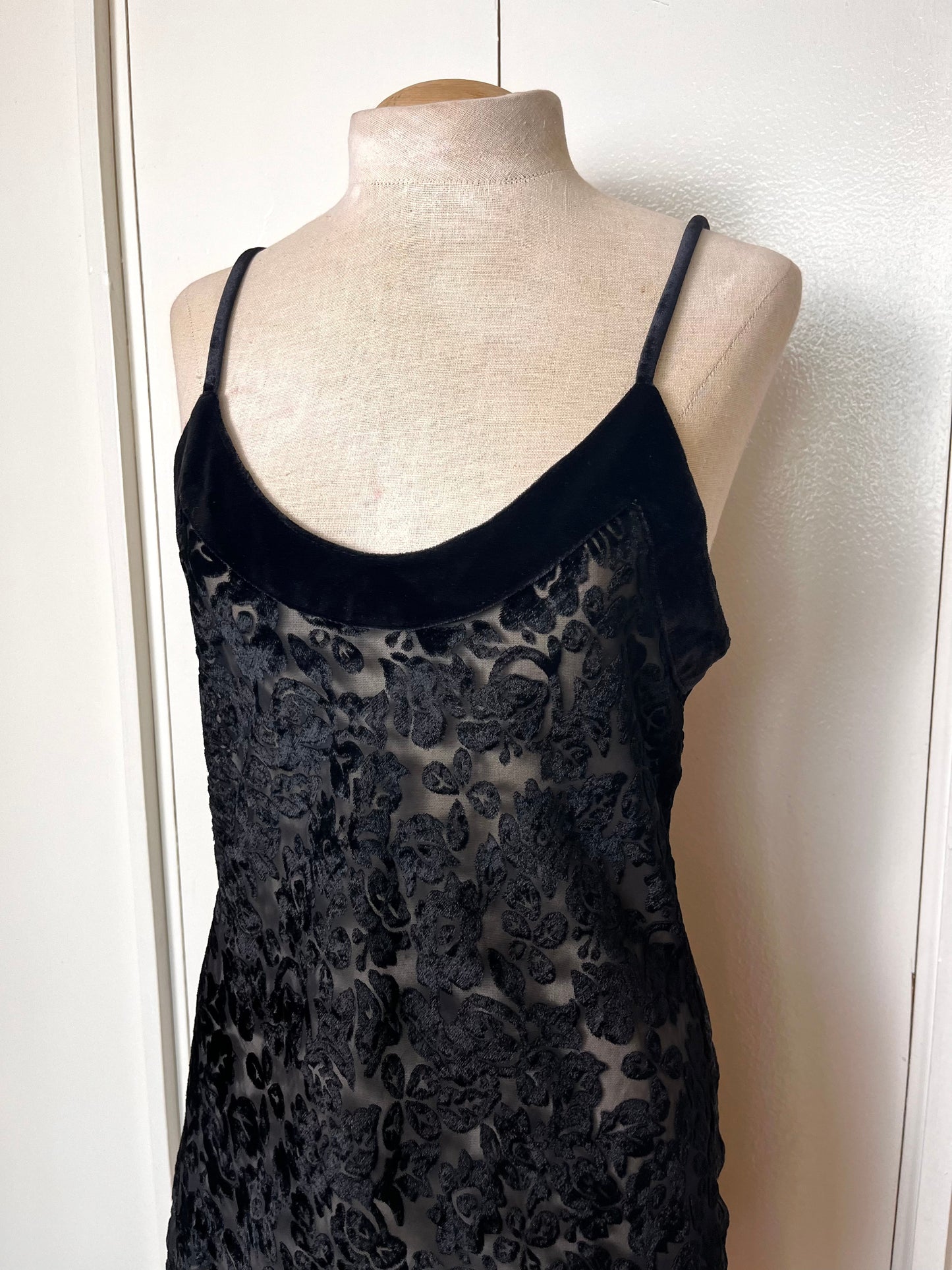 Vintage 1990's "Victoria's Secret" (Gold Label) Black Burnout Velvet Slip Dress