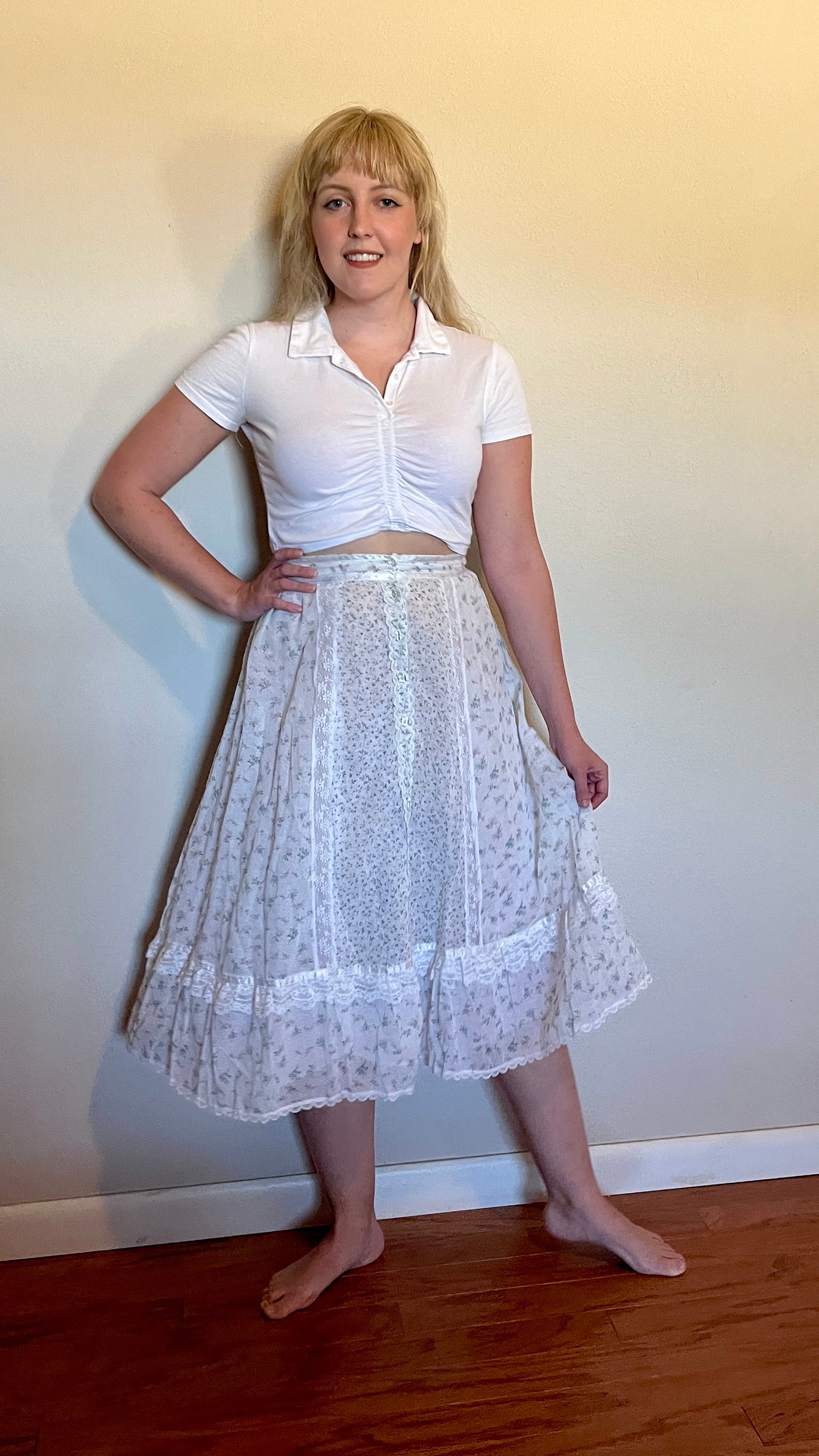 Vintage 1970’s "Gunne Sax by Jessica McClintock" White Floral Midi Skirt
