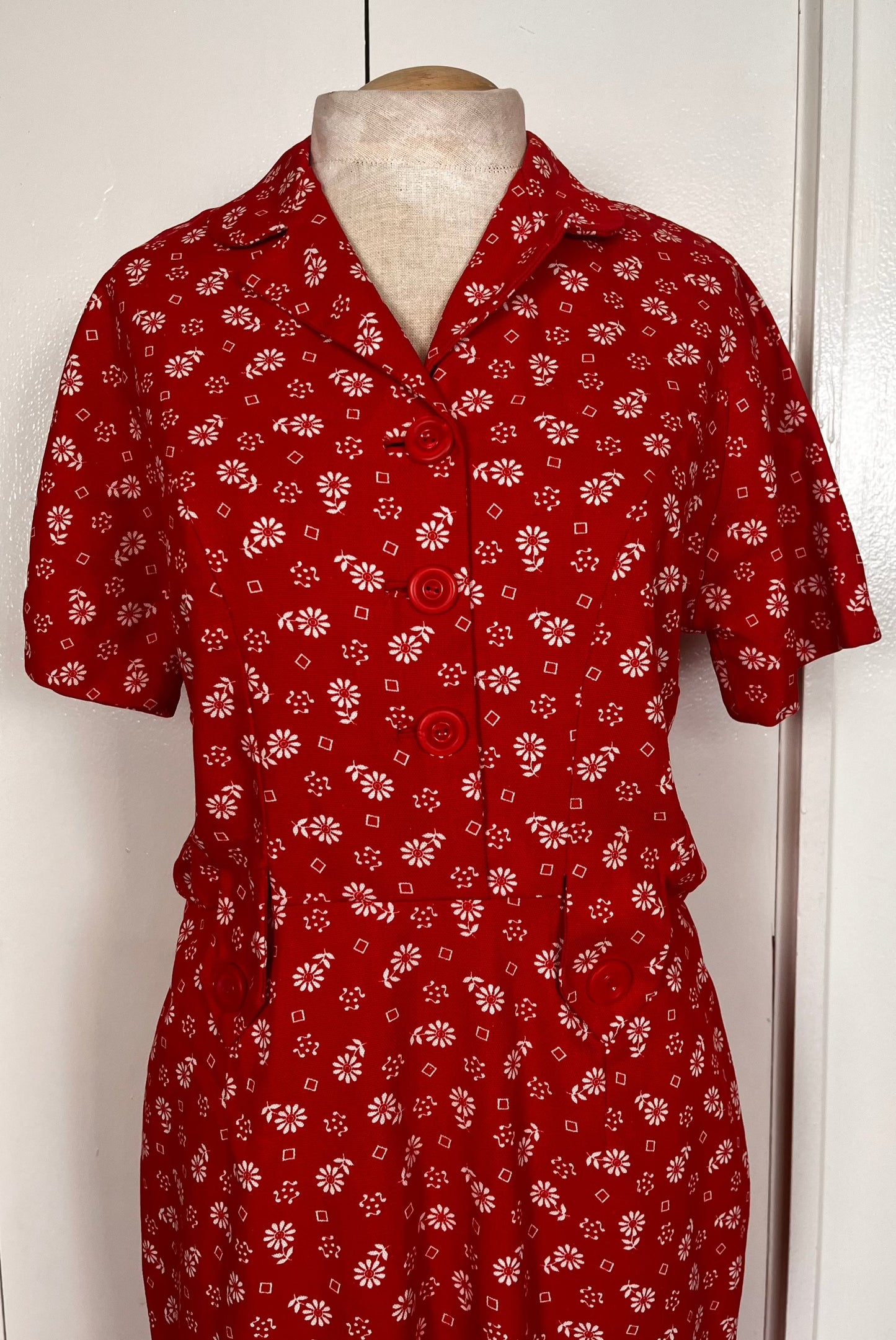 Vintage 1970's Red Country-Chic Day Dress