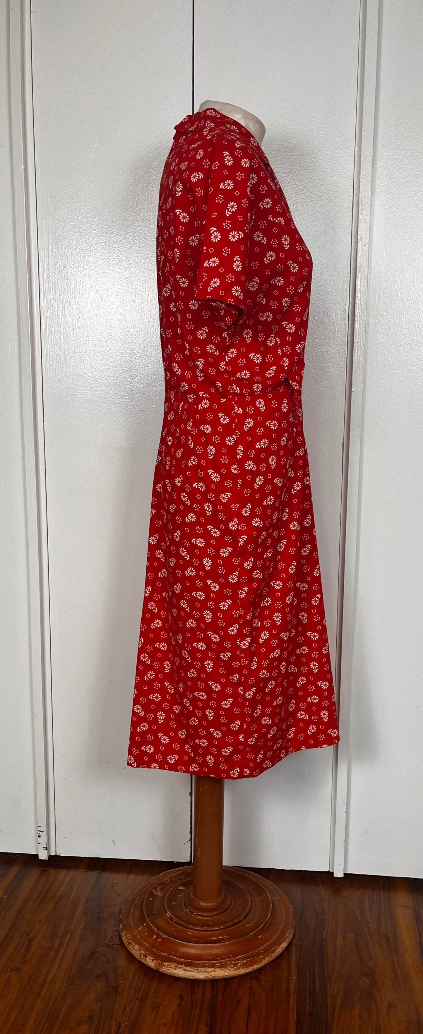 Vintage 1970's Red Country-Chic Day Dress