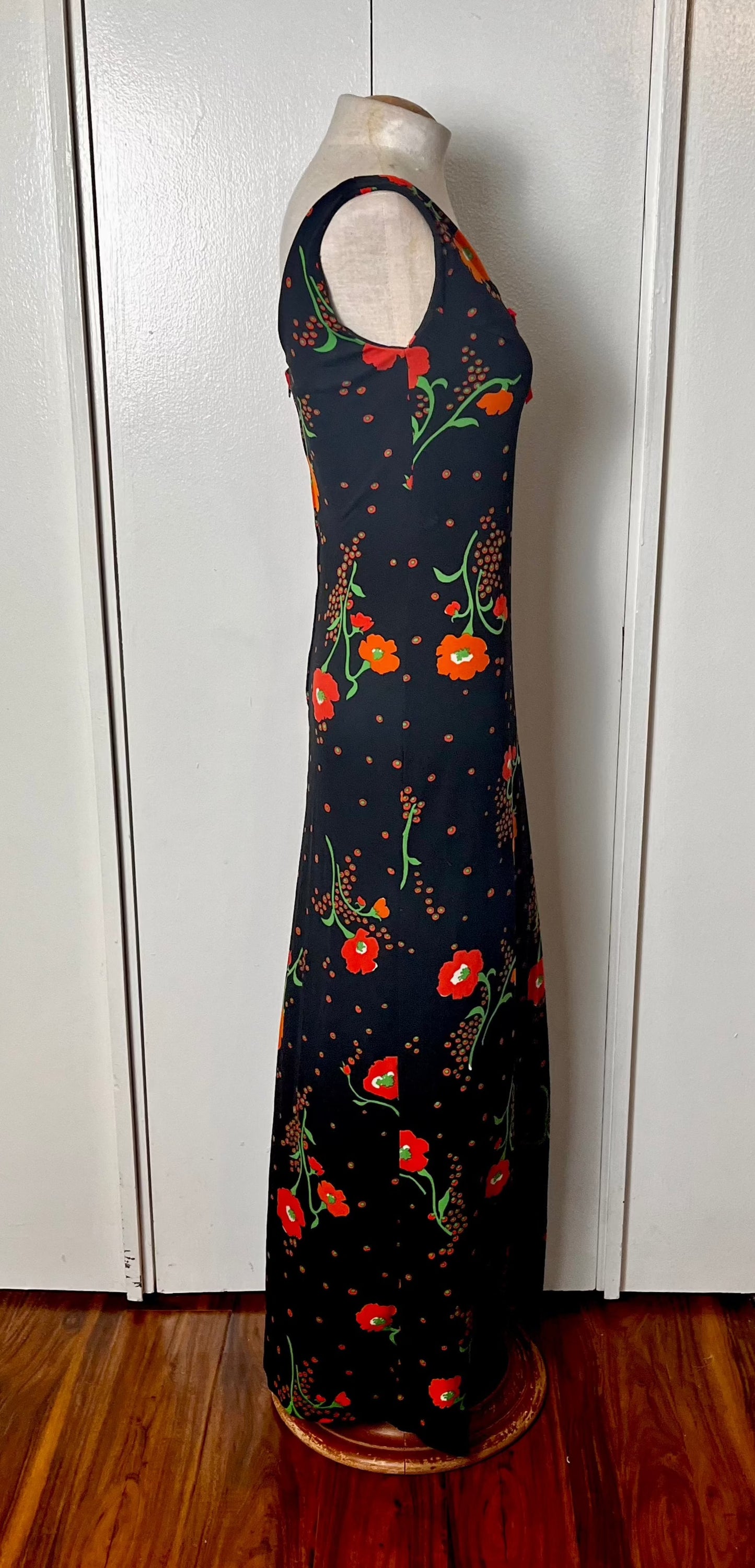 Vintage 1970's Home-sewn Sleeveless Black Poppy Print Jersey-Knit Maxi Dress