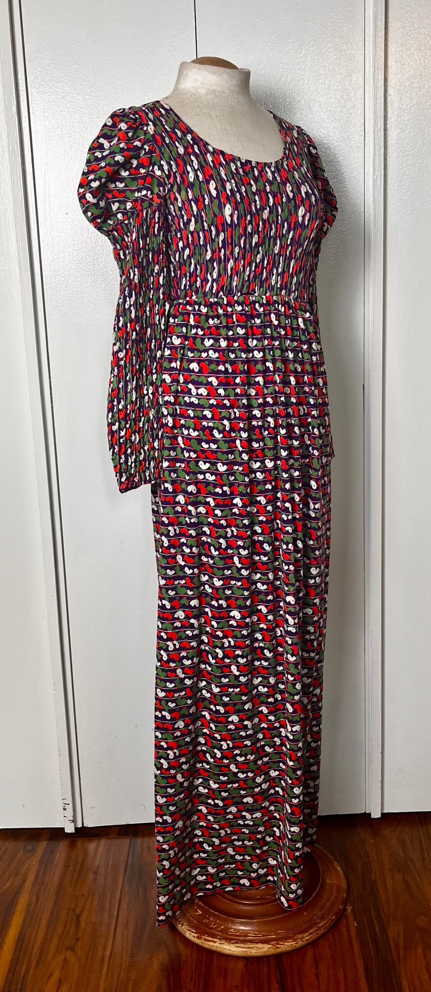 Vintage 1970's "Denise Are Here" Bird-Print Long Puff Sleeve Stretchy Maxi Dress